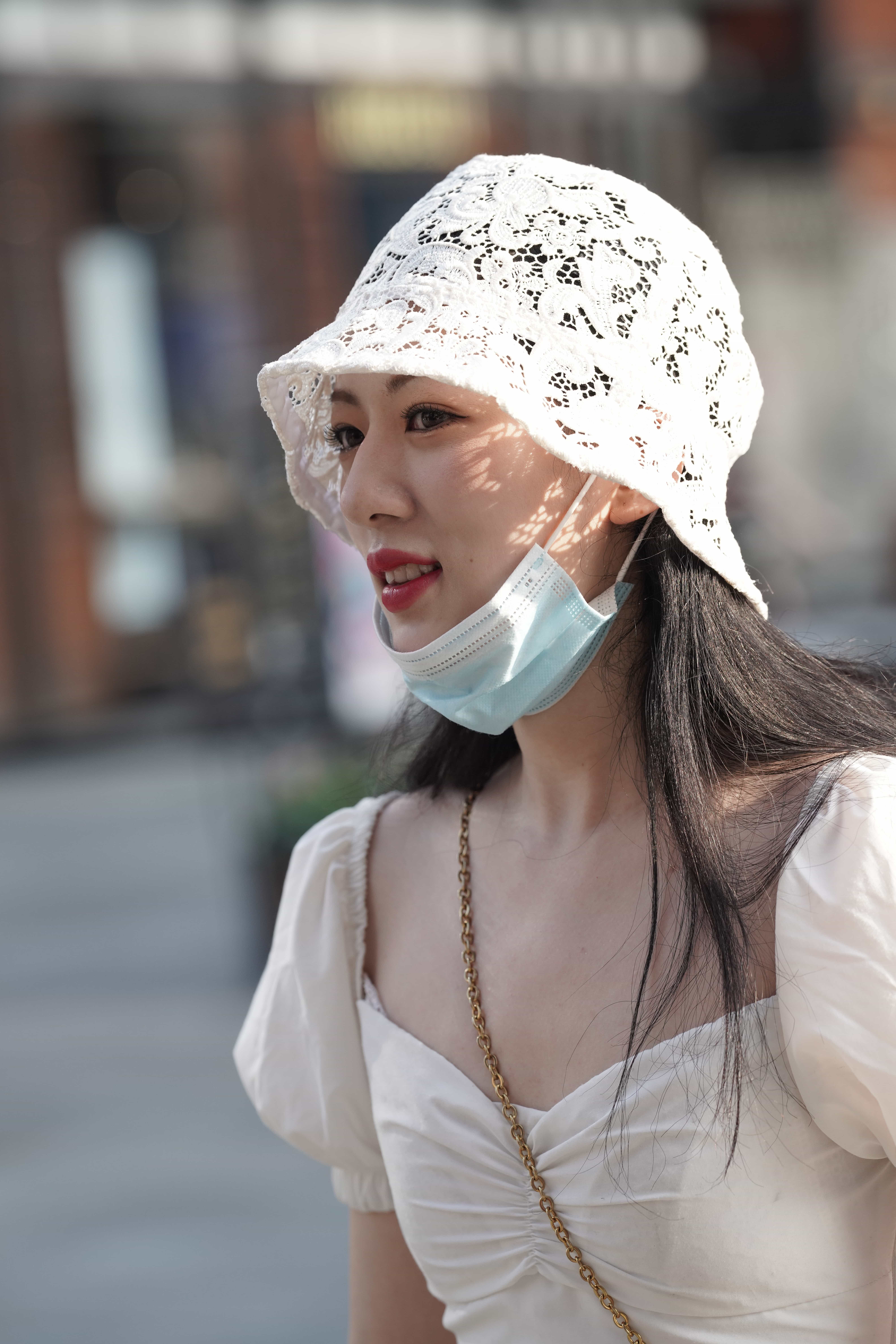 No.5796 街拍很白的妹子 [83P-995MB]