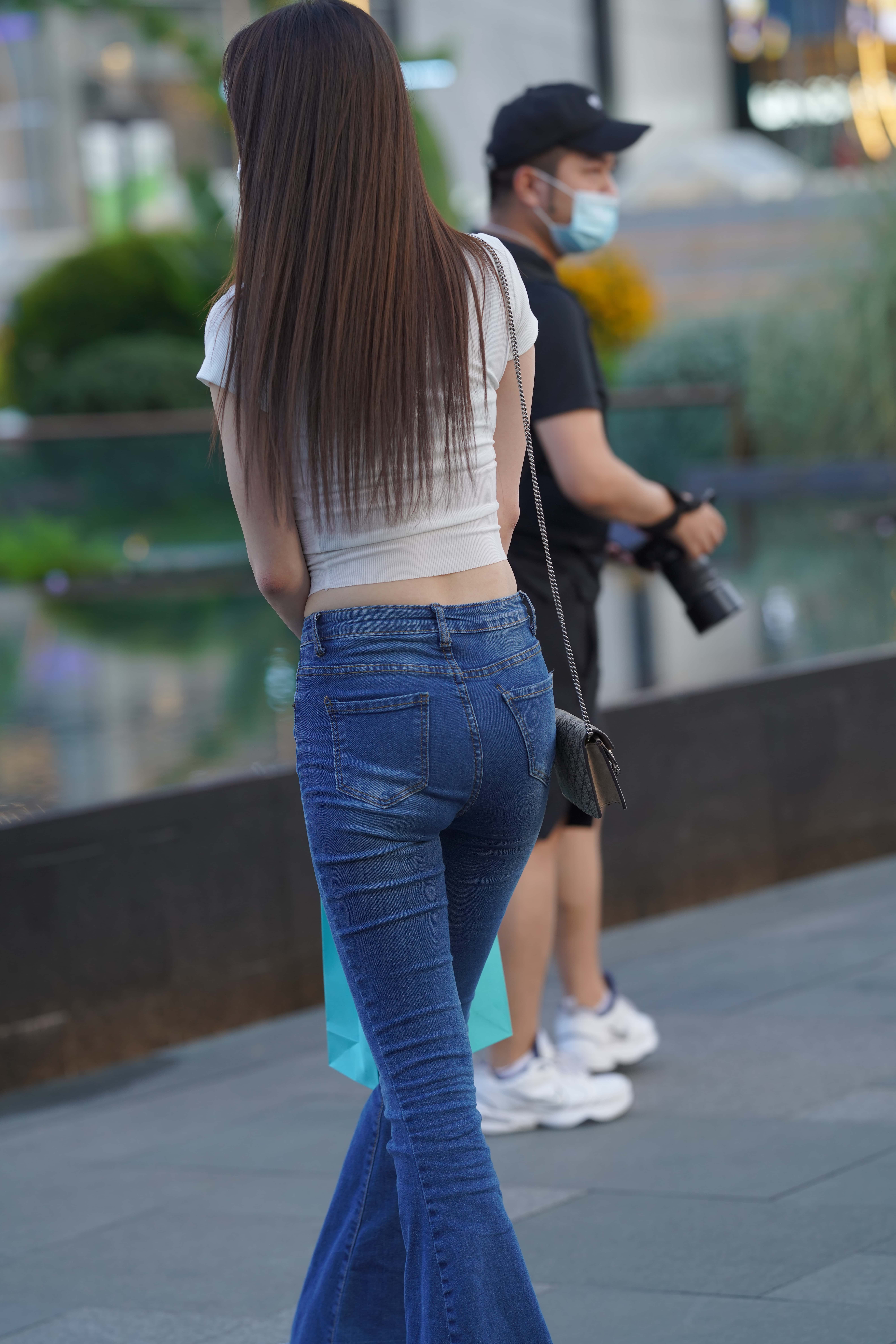 No.5747 街拍牛仔裤长腿美女 [207P-2.59GB]