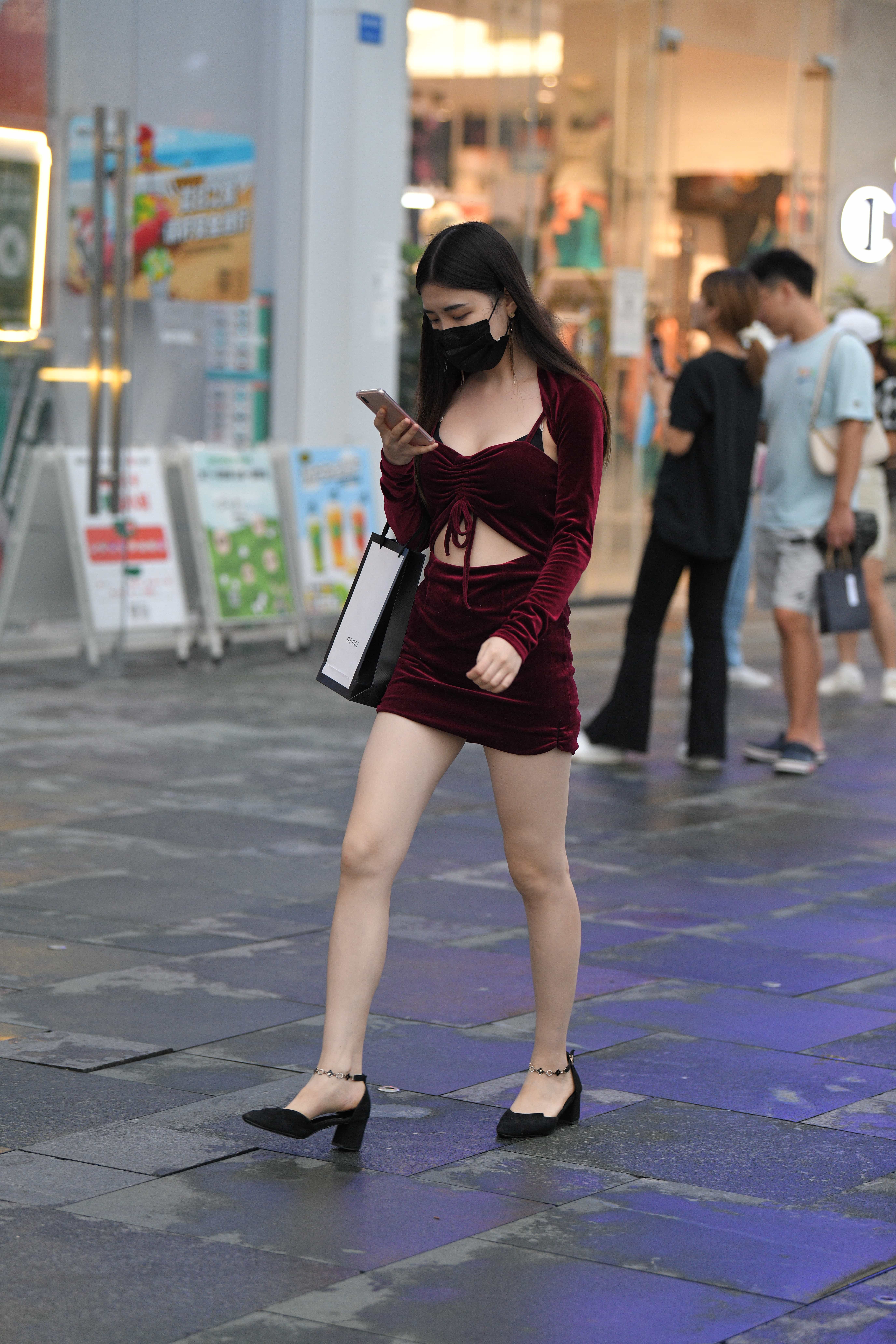 No.5776 红裙美女 [233P2V-8.16GB]