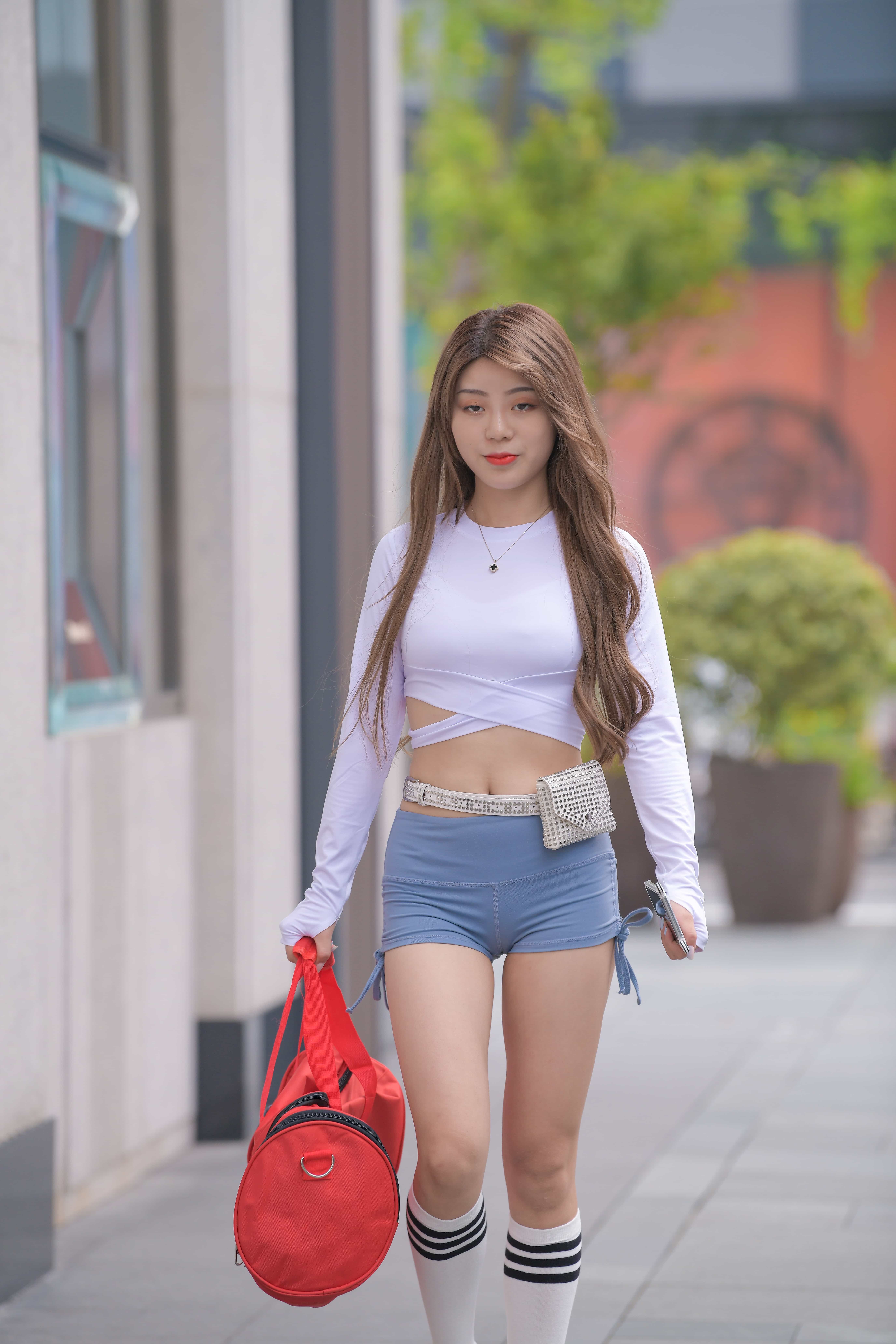 No.6001 极品蓝色短裤美女 [231P1V-2.75GB]