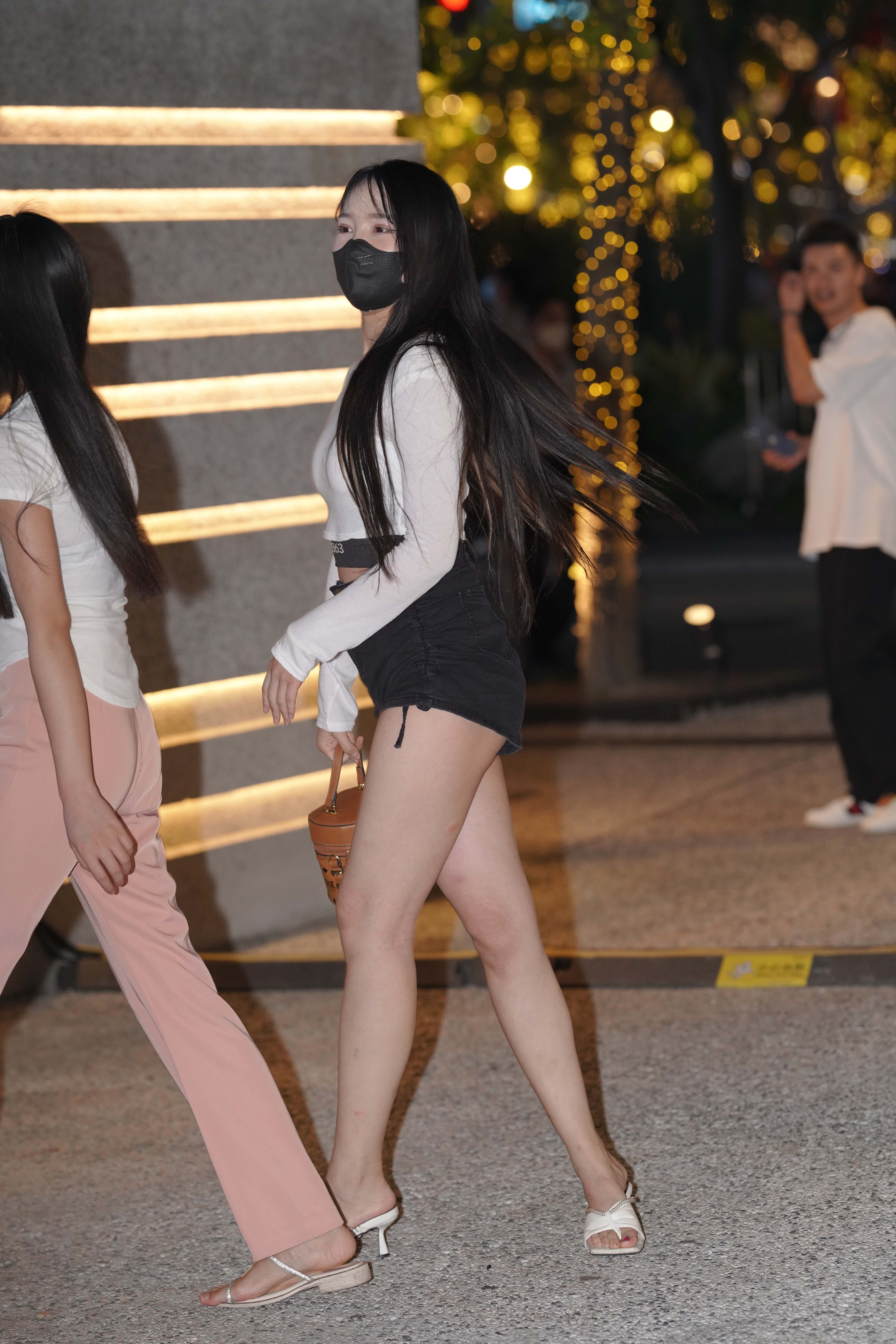 No.6074 笔直大长腿 [120P1V-1.86GB]