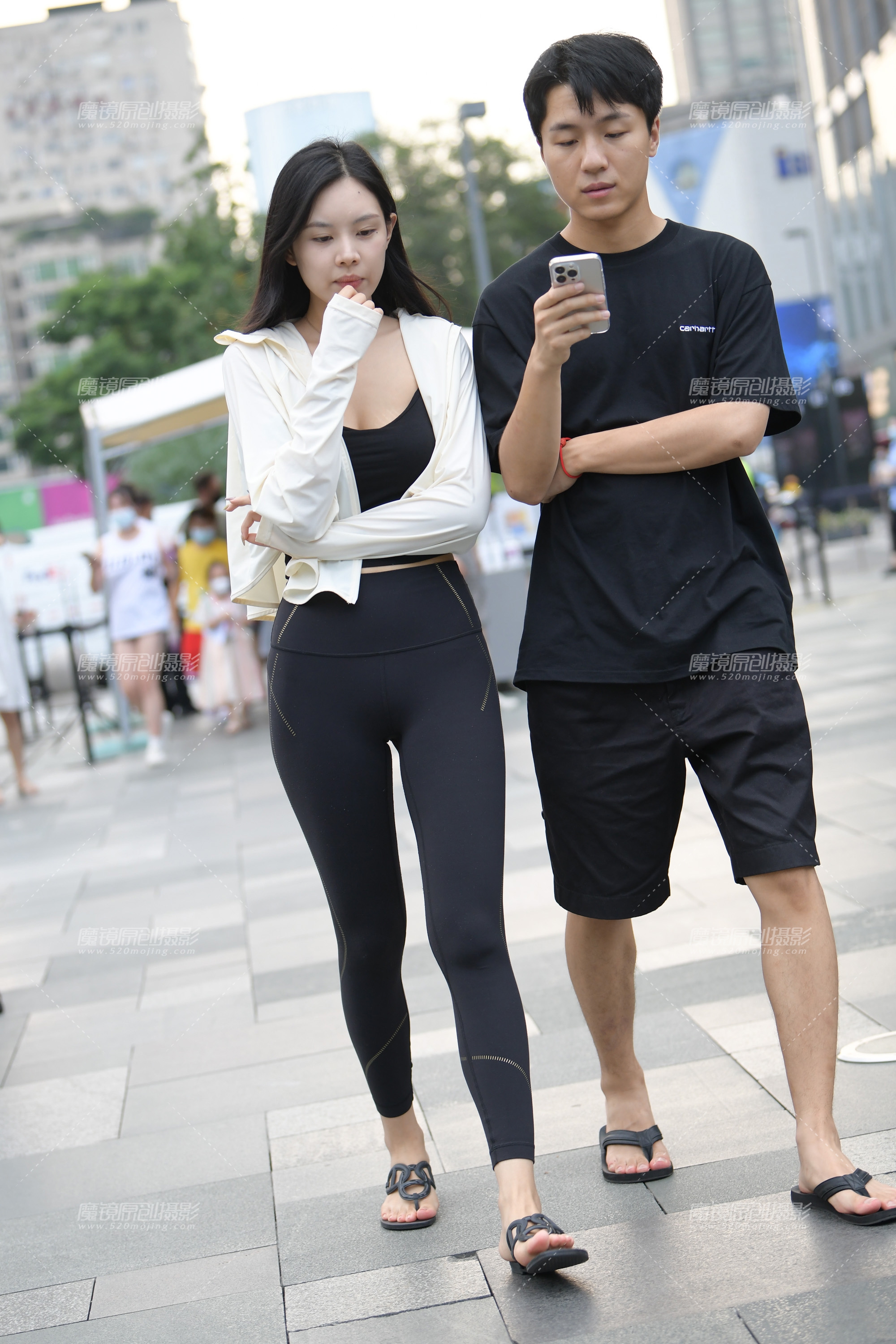 【2023年-3月】肉肉哒紧身裤女友【共21P】