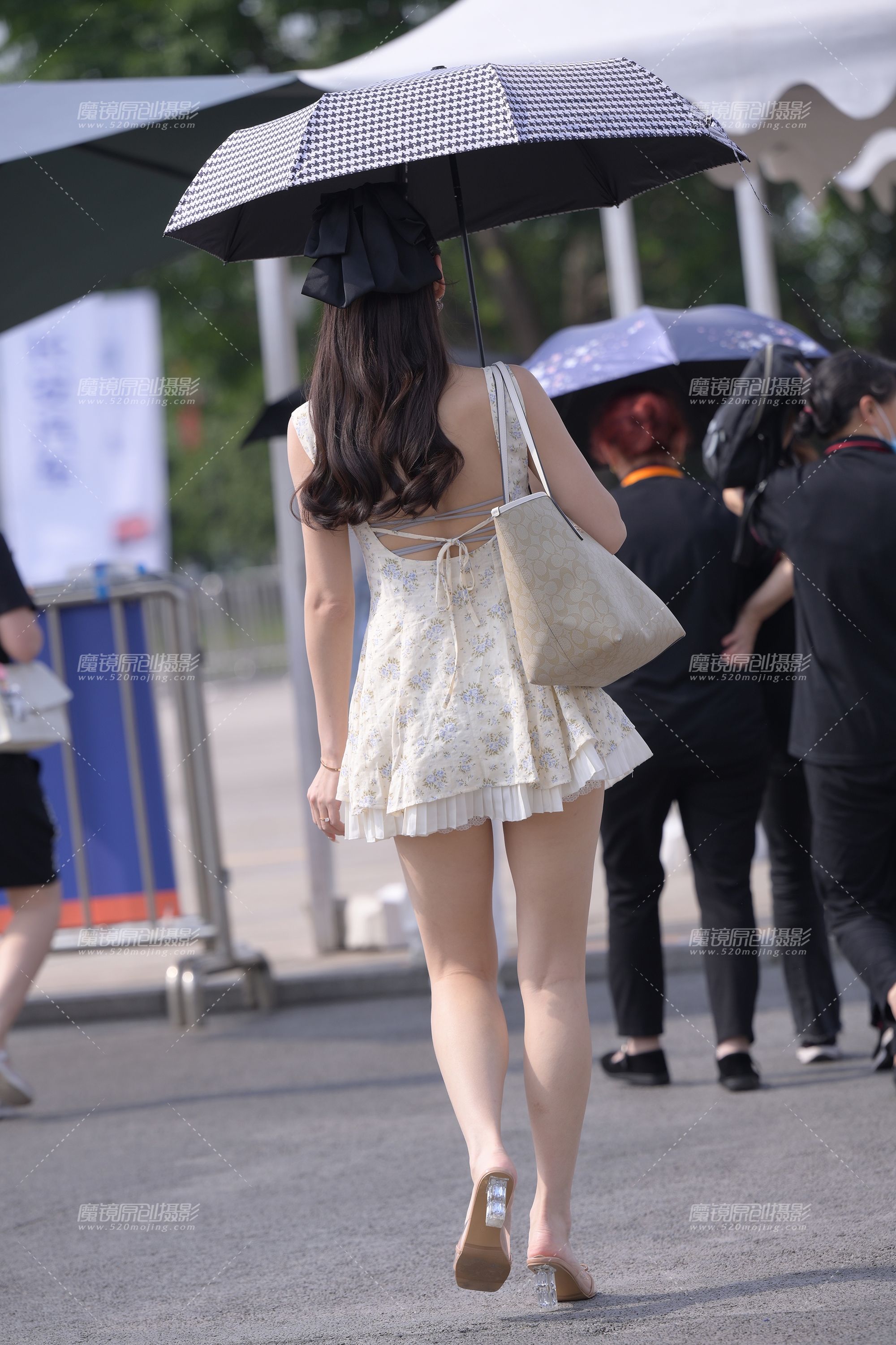 【2023年6月】甜美系长腿小姐姐-共24P