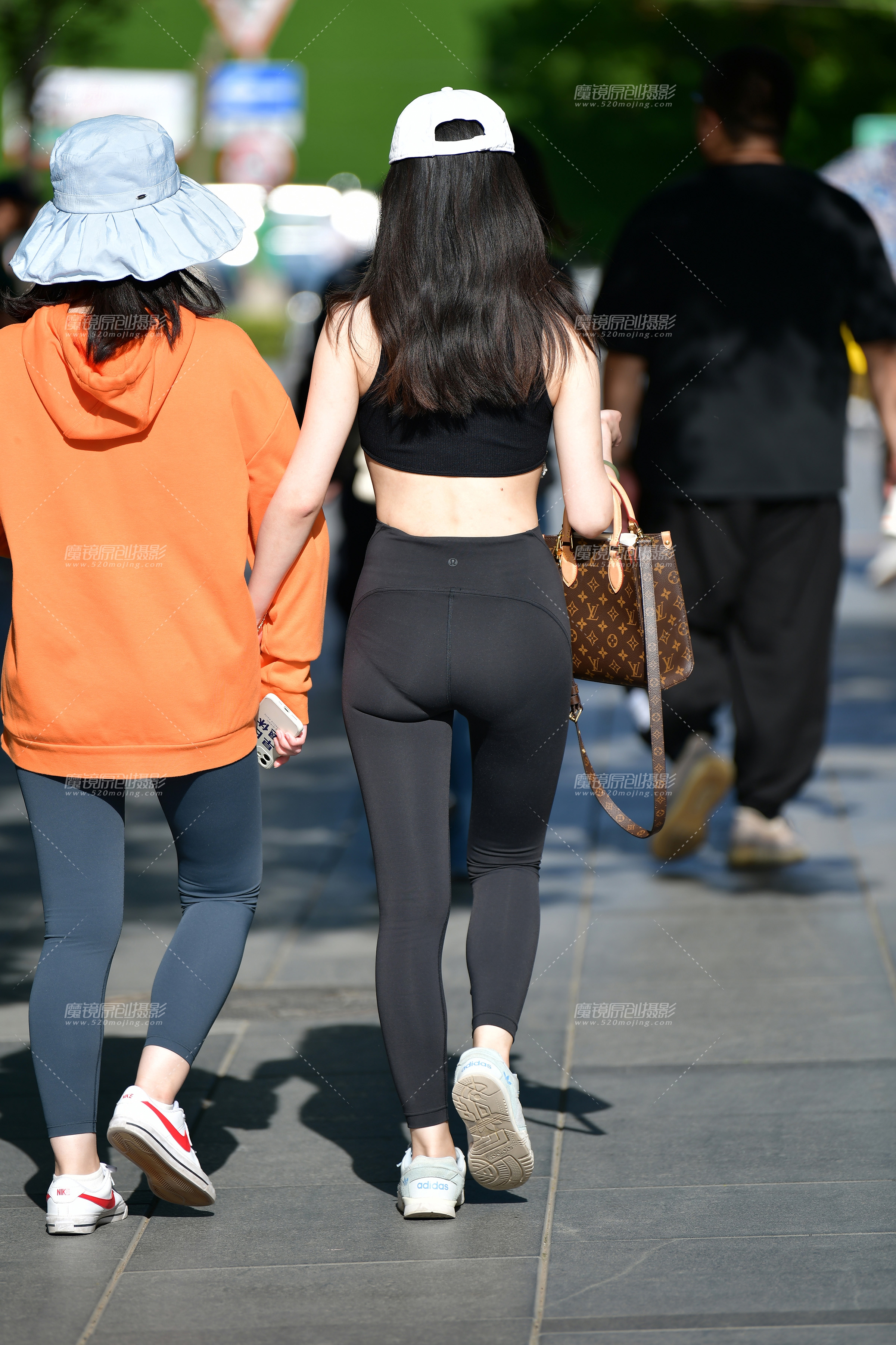 【2023年6月】很酷的紧身瑜伽裤美女-共15P