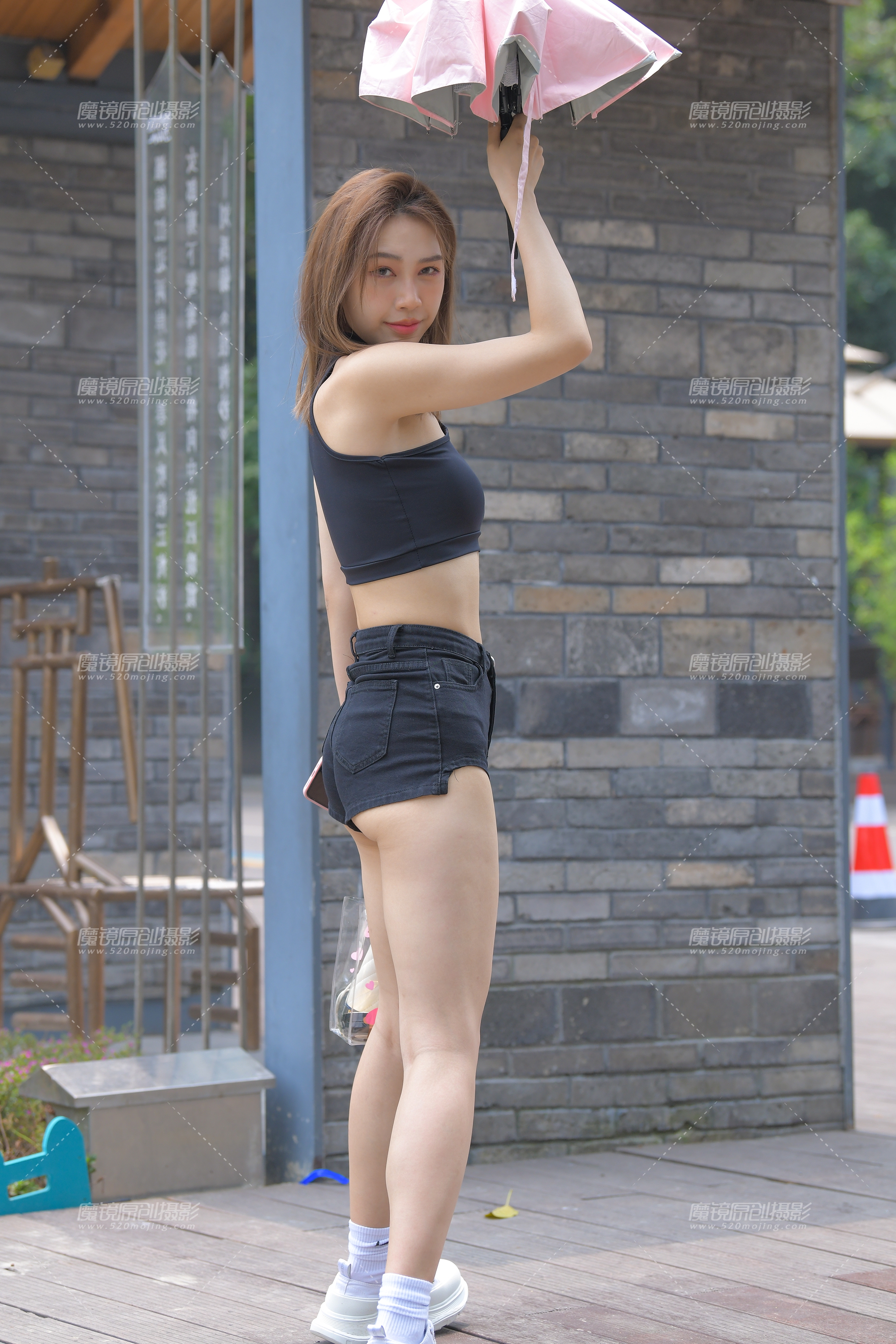 2022-7月   黑色牛仔热裤美女  【套图+视频】-支持在线浏览