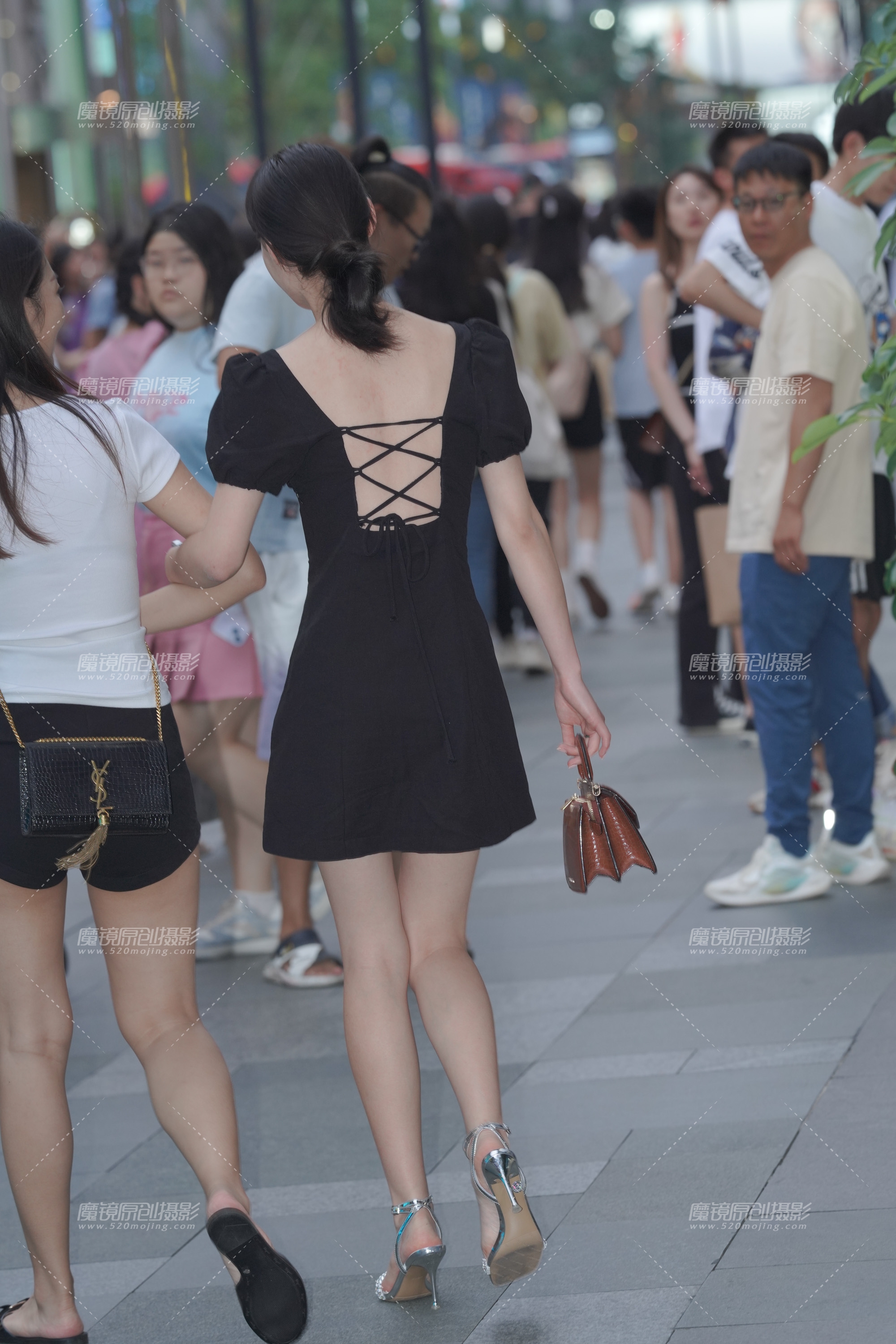 【2023年10月】气质女人味-共19P