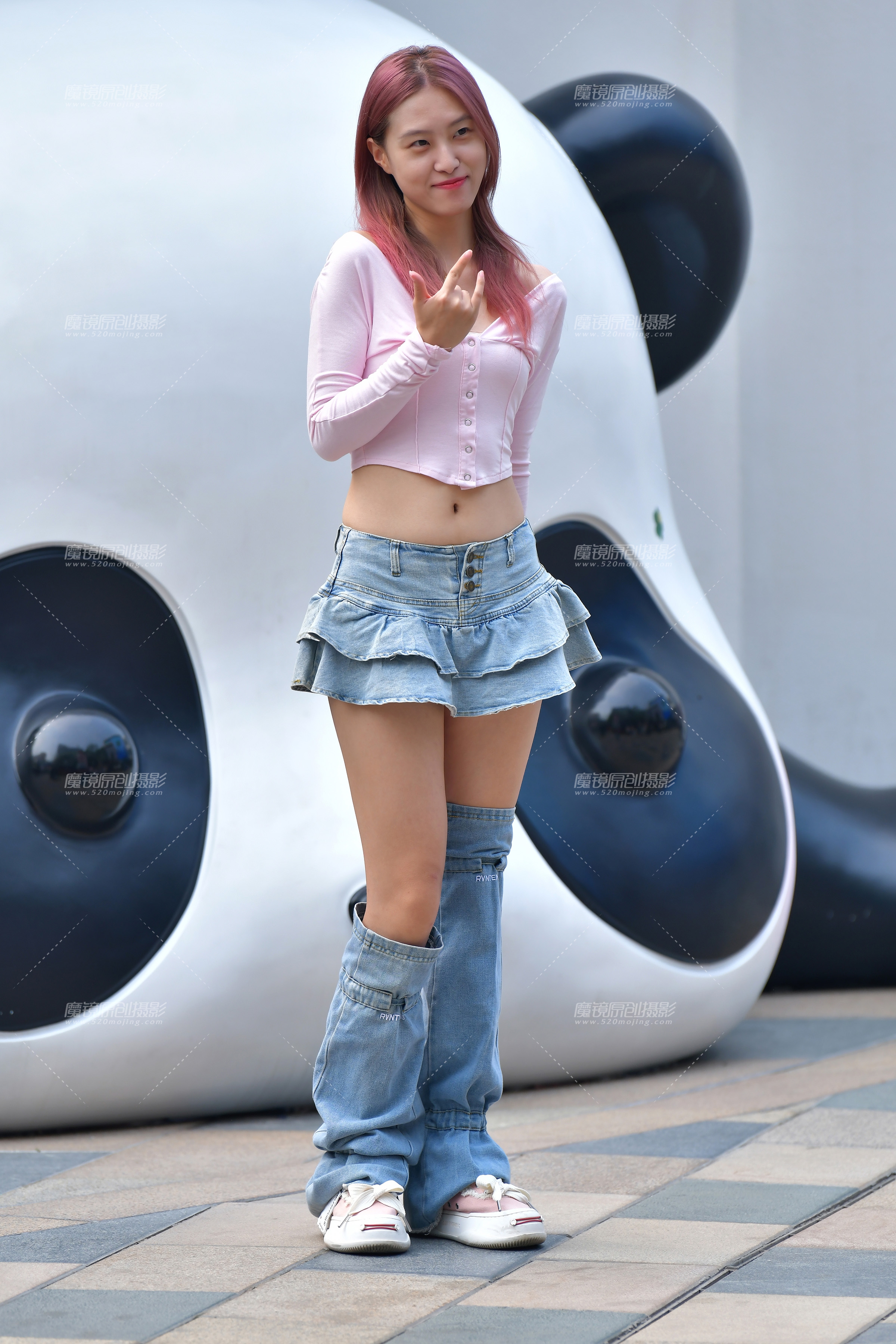【2023年11月】蛋糕牛仔短裙美女-共13P