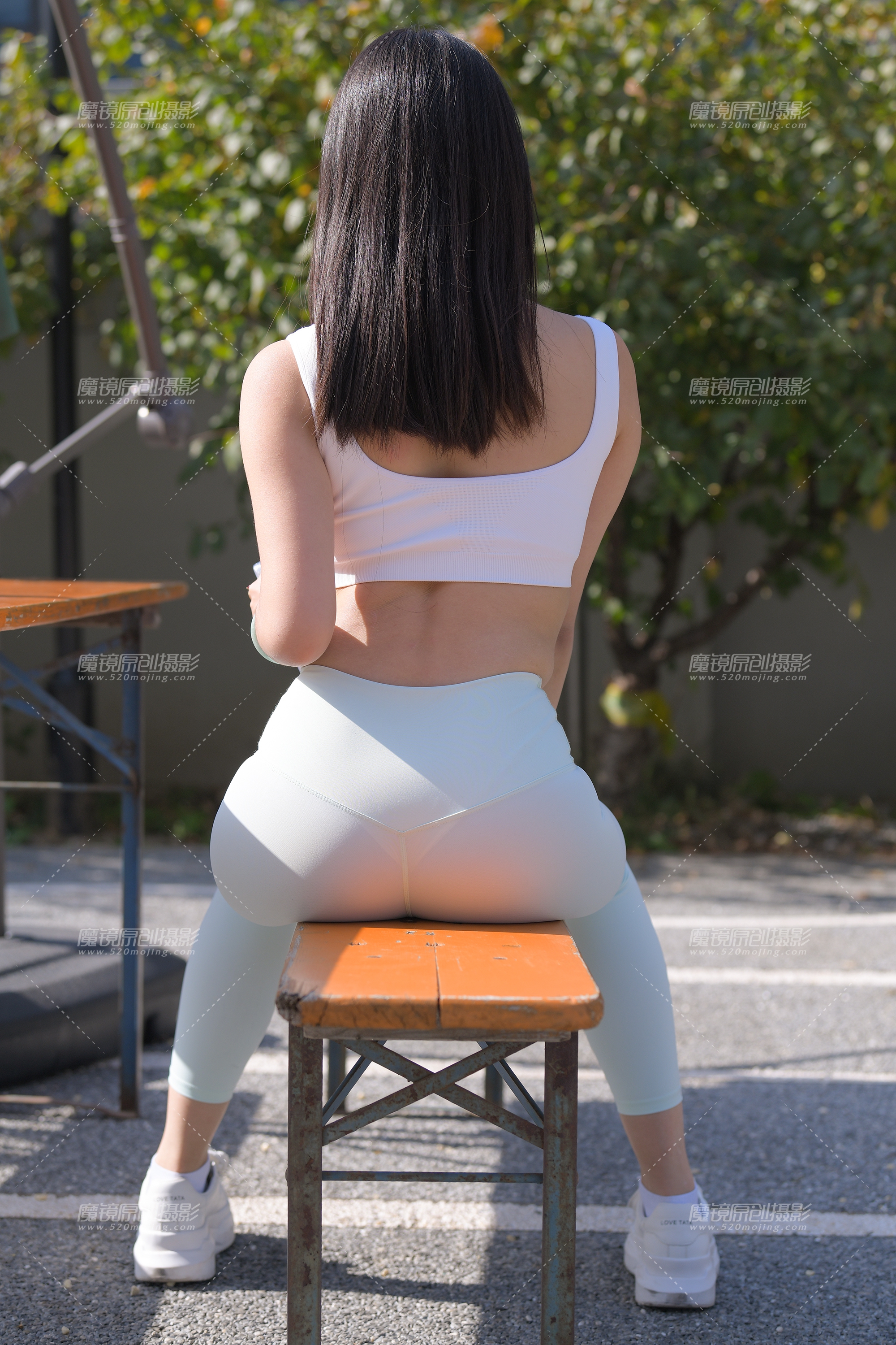 【魔镜滚叔12月街拍】绿意-701P1V