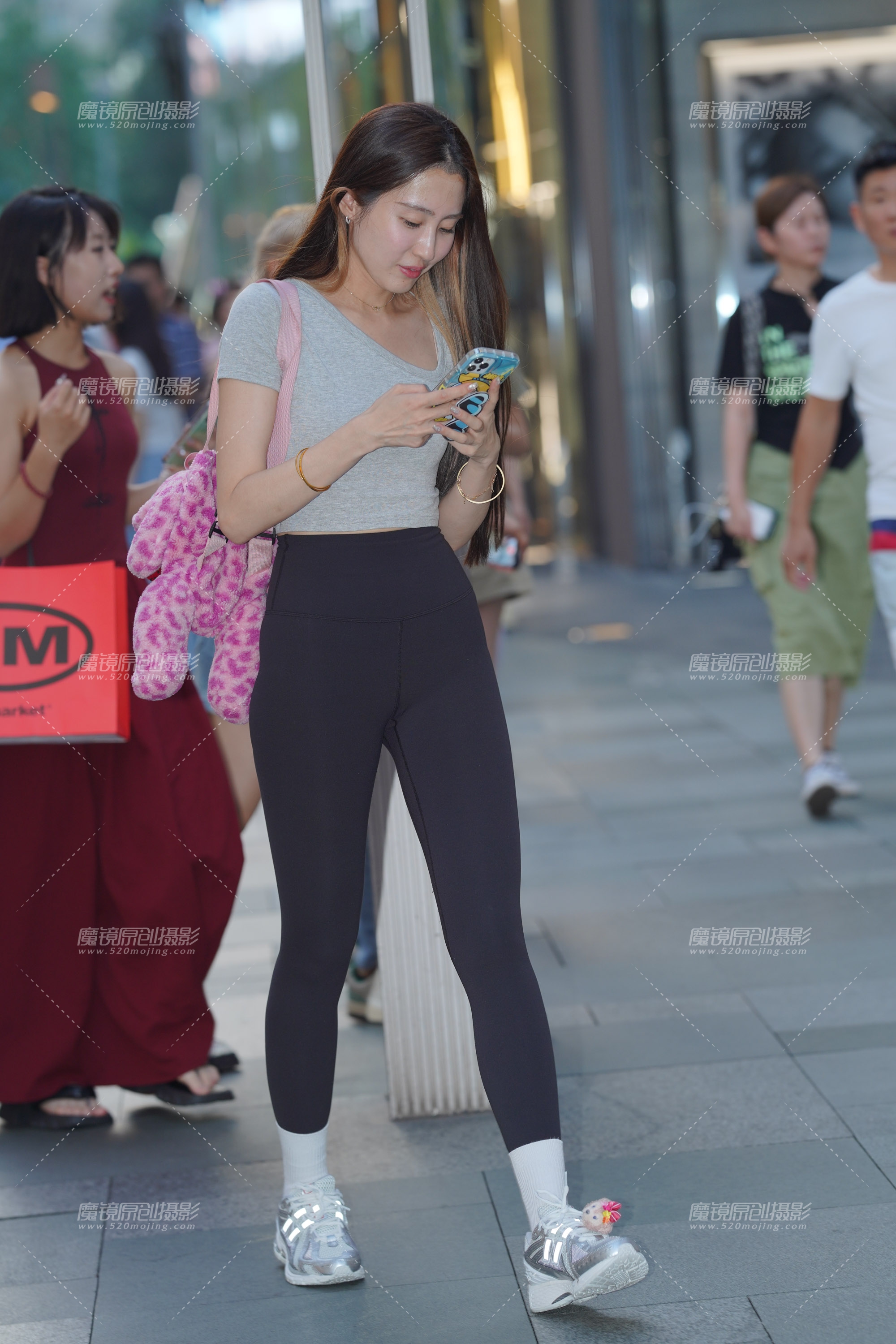 【魔镜滚叔12月街拍】运动装-12P