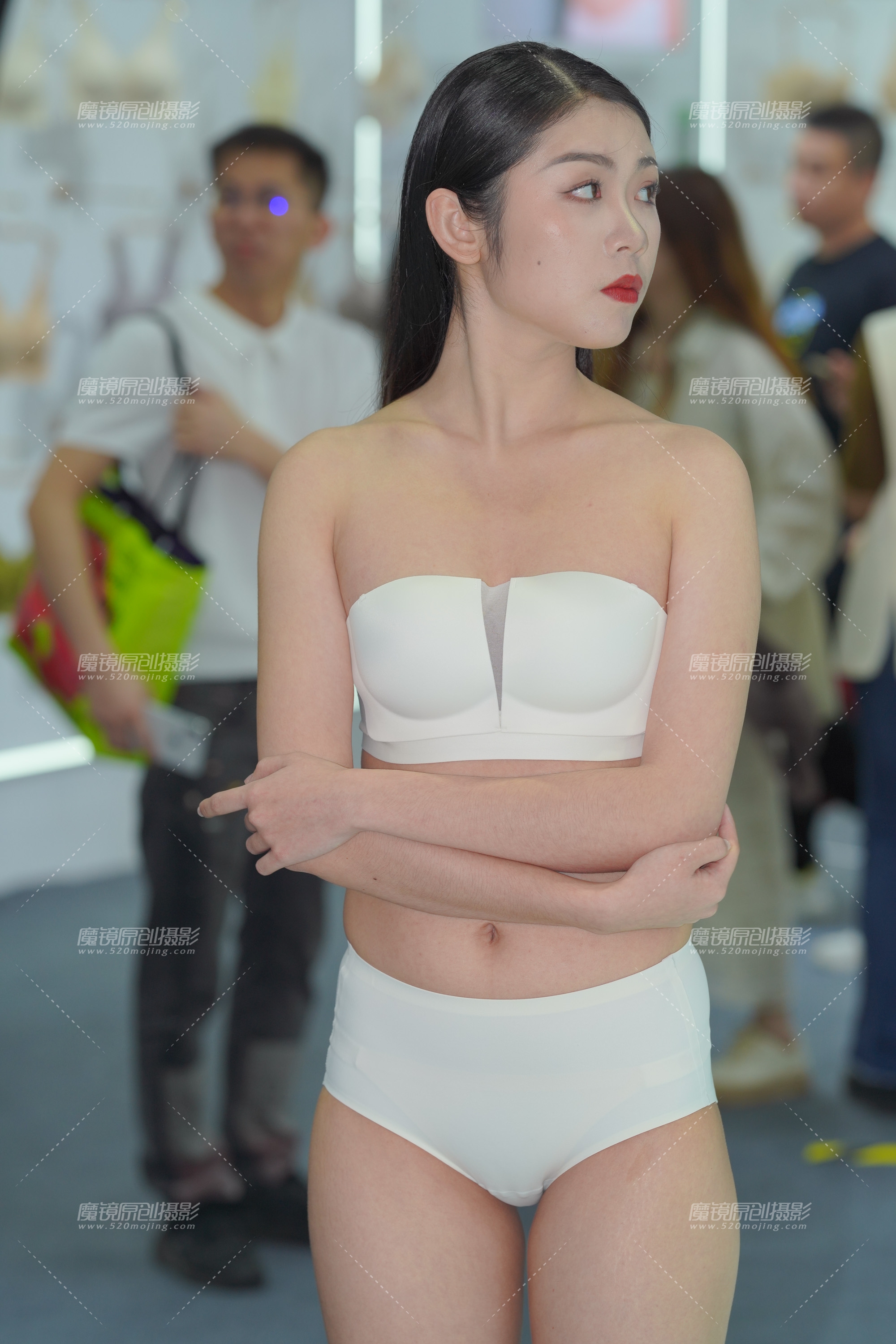 【2024年1月·魔镜滚叔】内衣展-18P