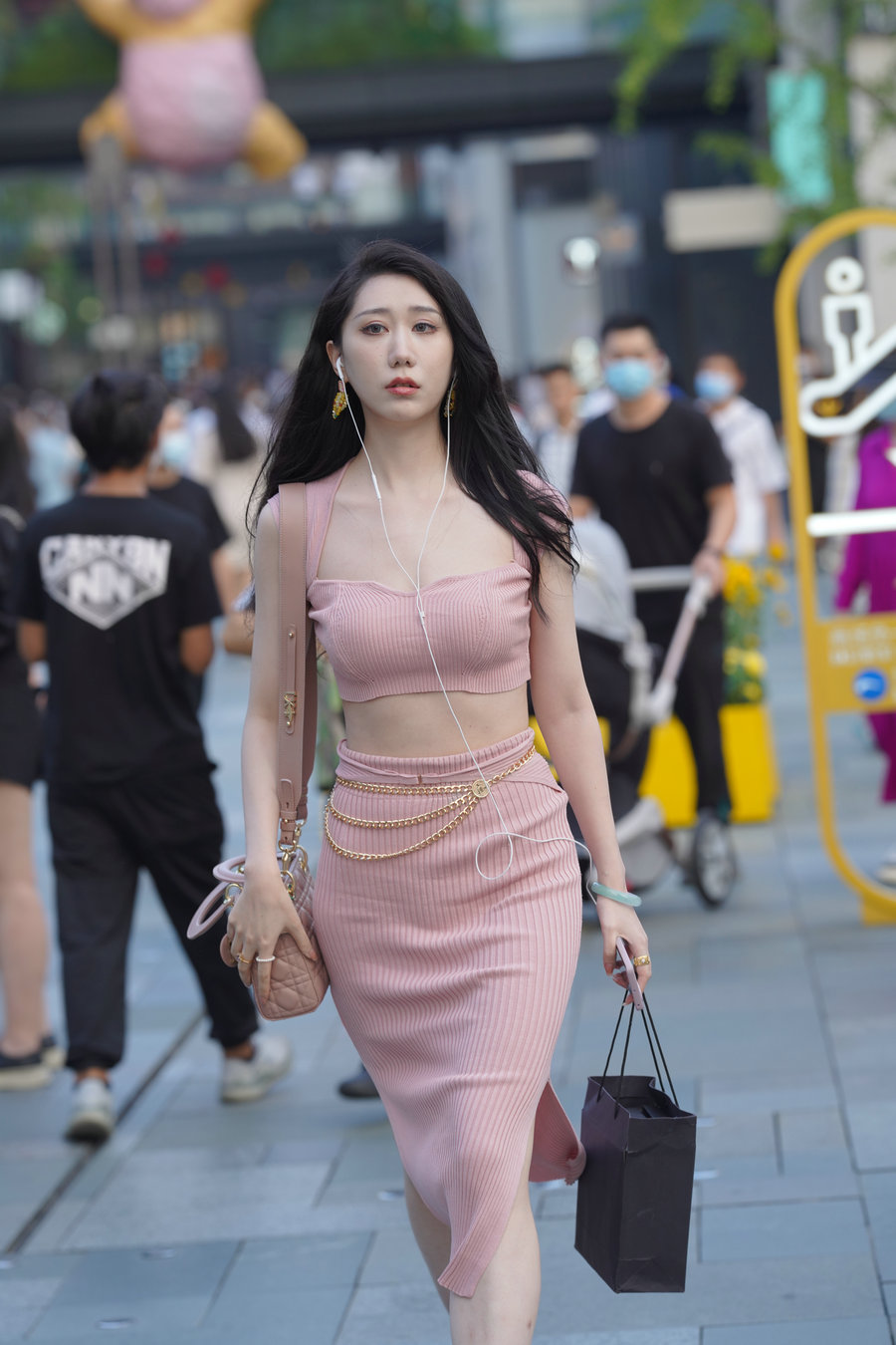 No.6318 时尚甜美粉色套装裙 [172P-2.43GB] 年费会员可免费下载 支持在线浏览