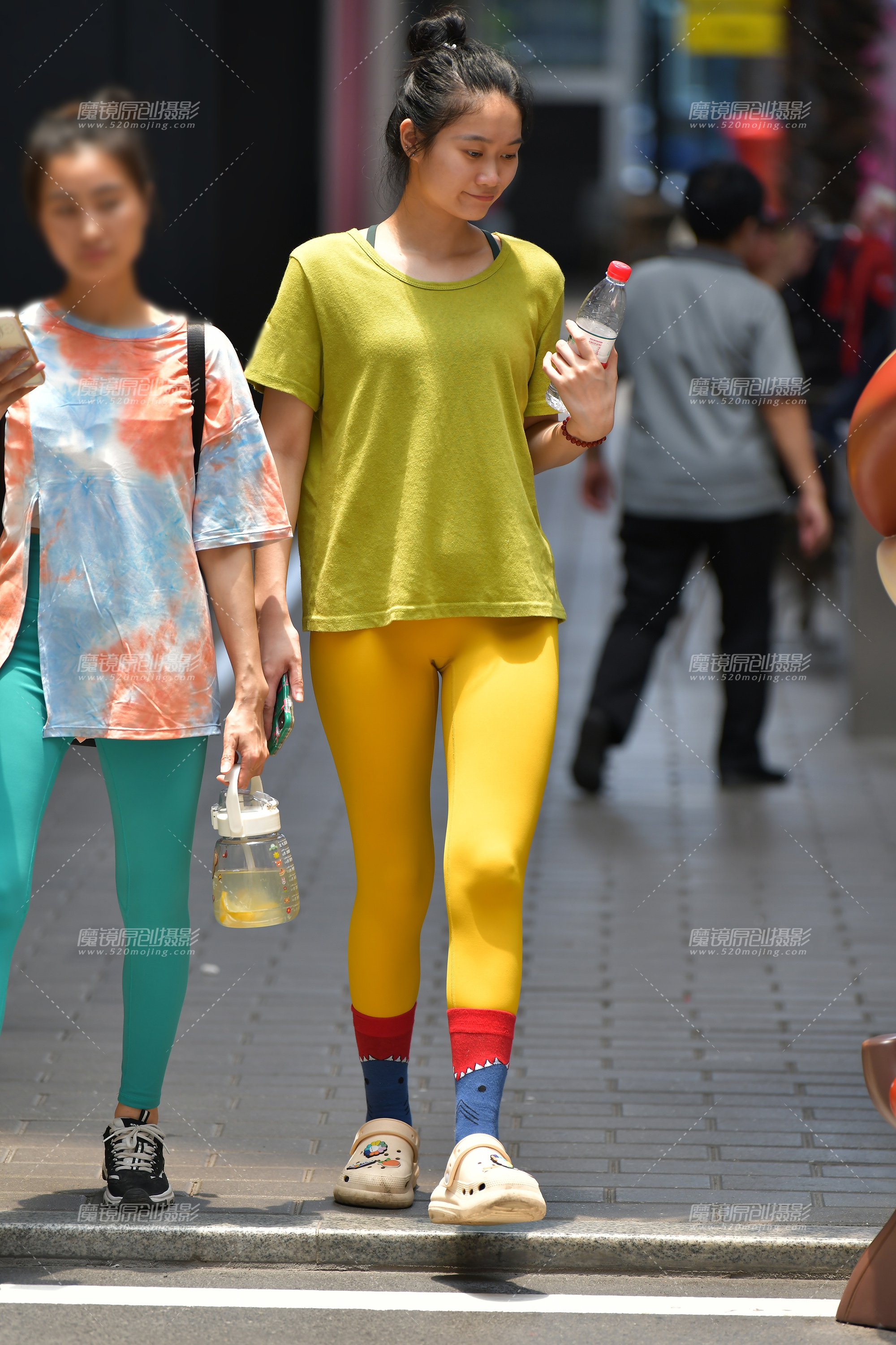 【2024年3月·魔镜滚叔】阳光瑜伽裤美女-16P