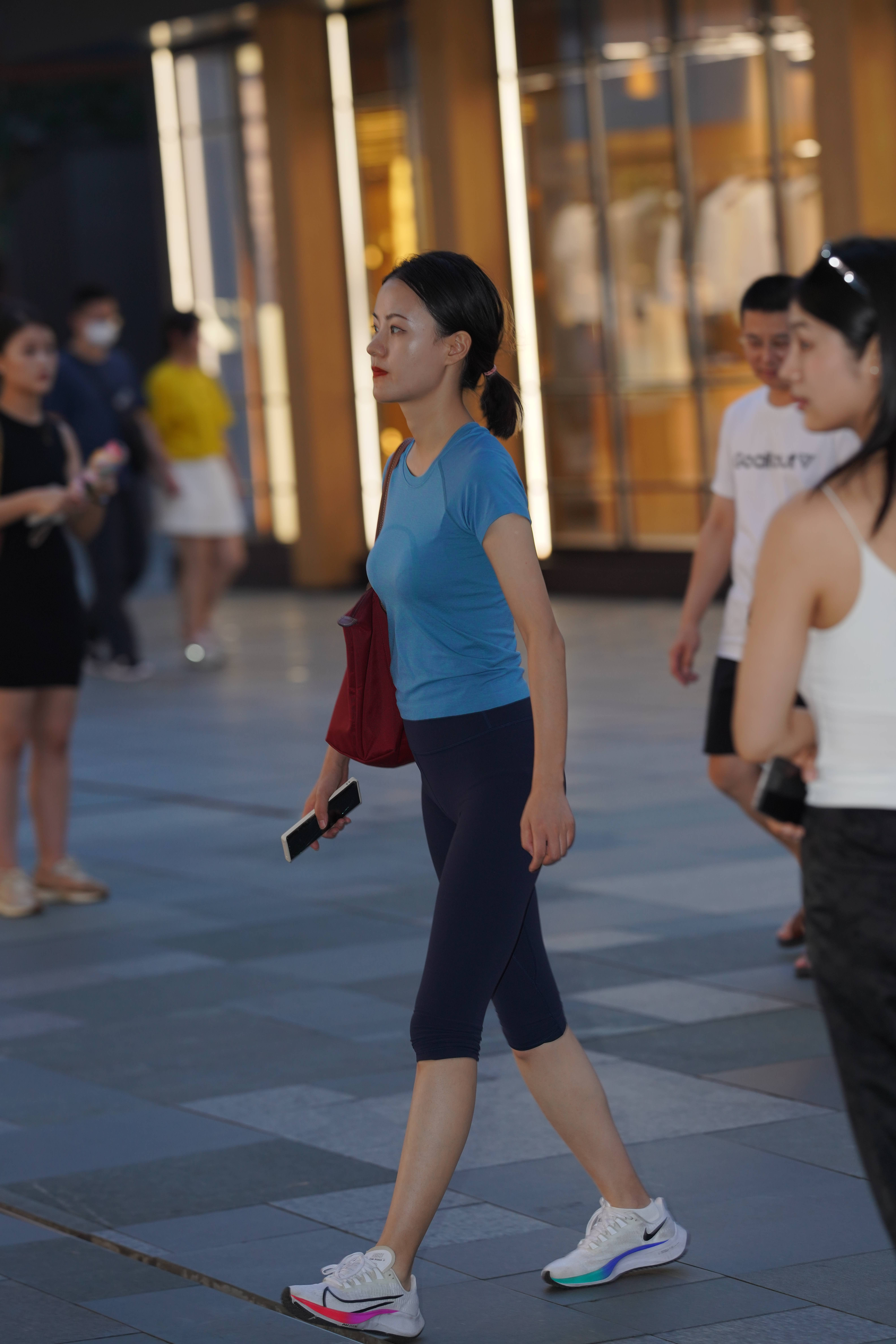 紧到无法呼吸 【33P】原图可在线浏览