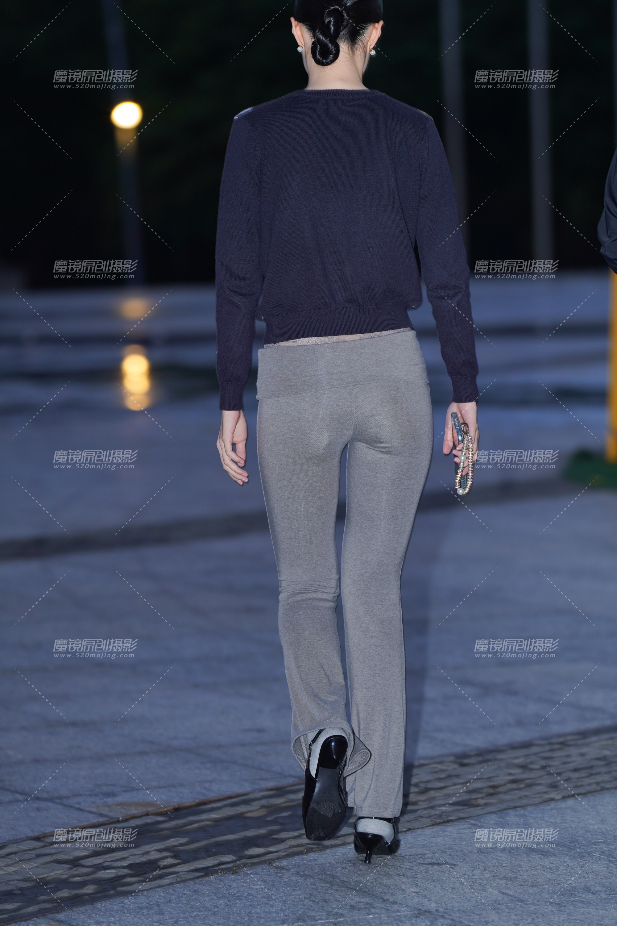 【2024年4月·魔镜滚叔】苗条女孩-17P