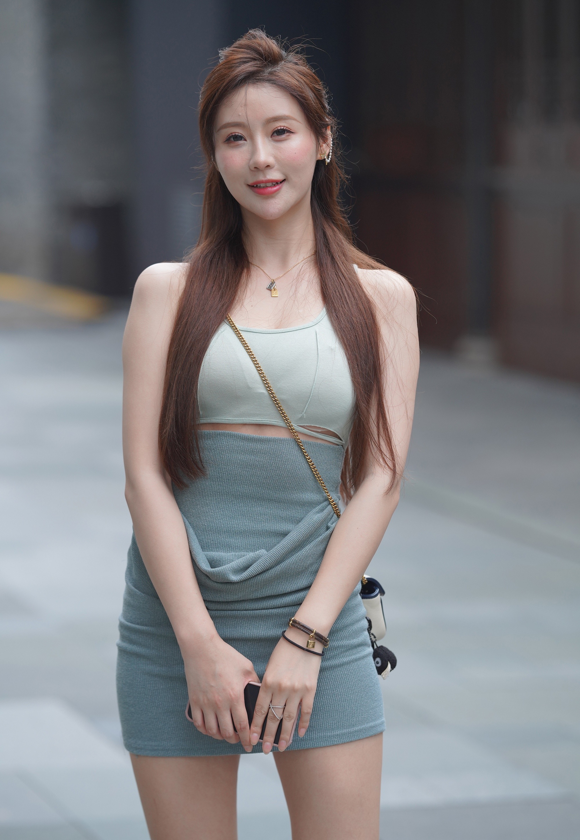 240410 可爱甜美的小姐姐 【113P 1.5G】 年费免费下载 可在线浏览