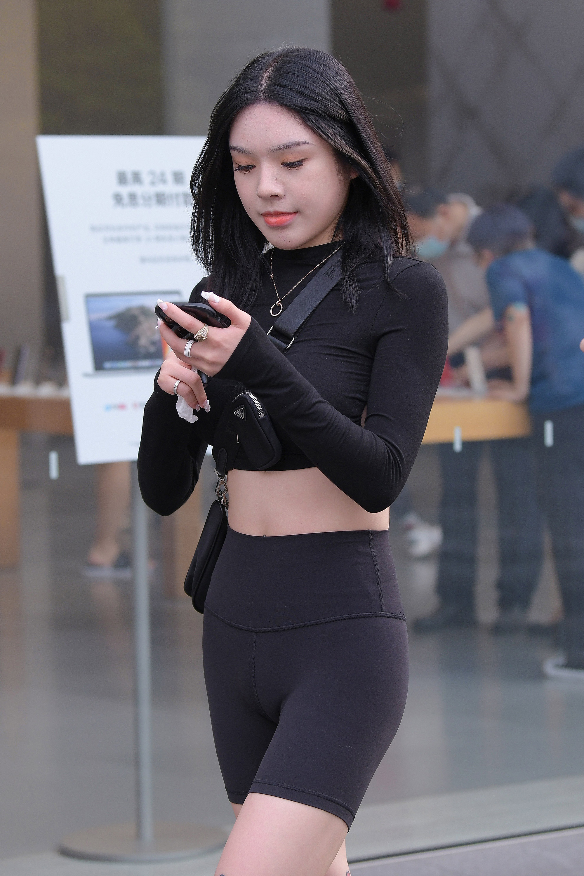 240414 瑜伽裤妹妹【214P 4.73M】