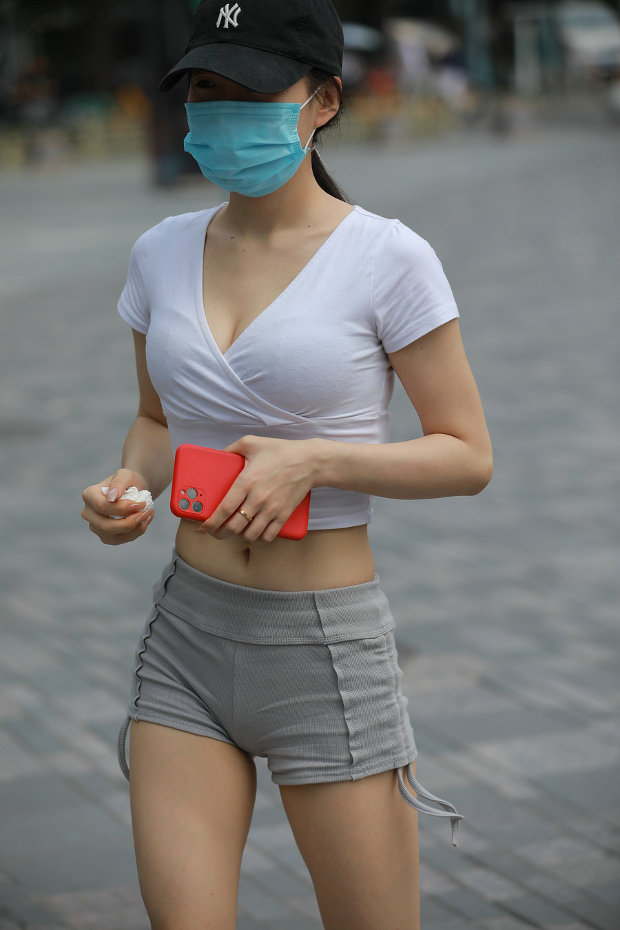 No.6687 简单的性感 [185P2V-2.68GB]