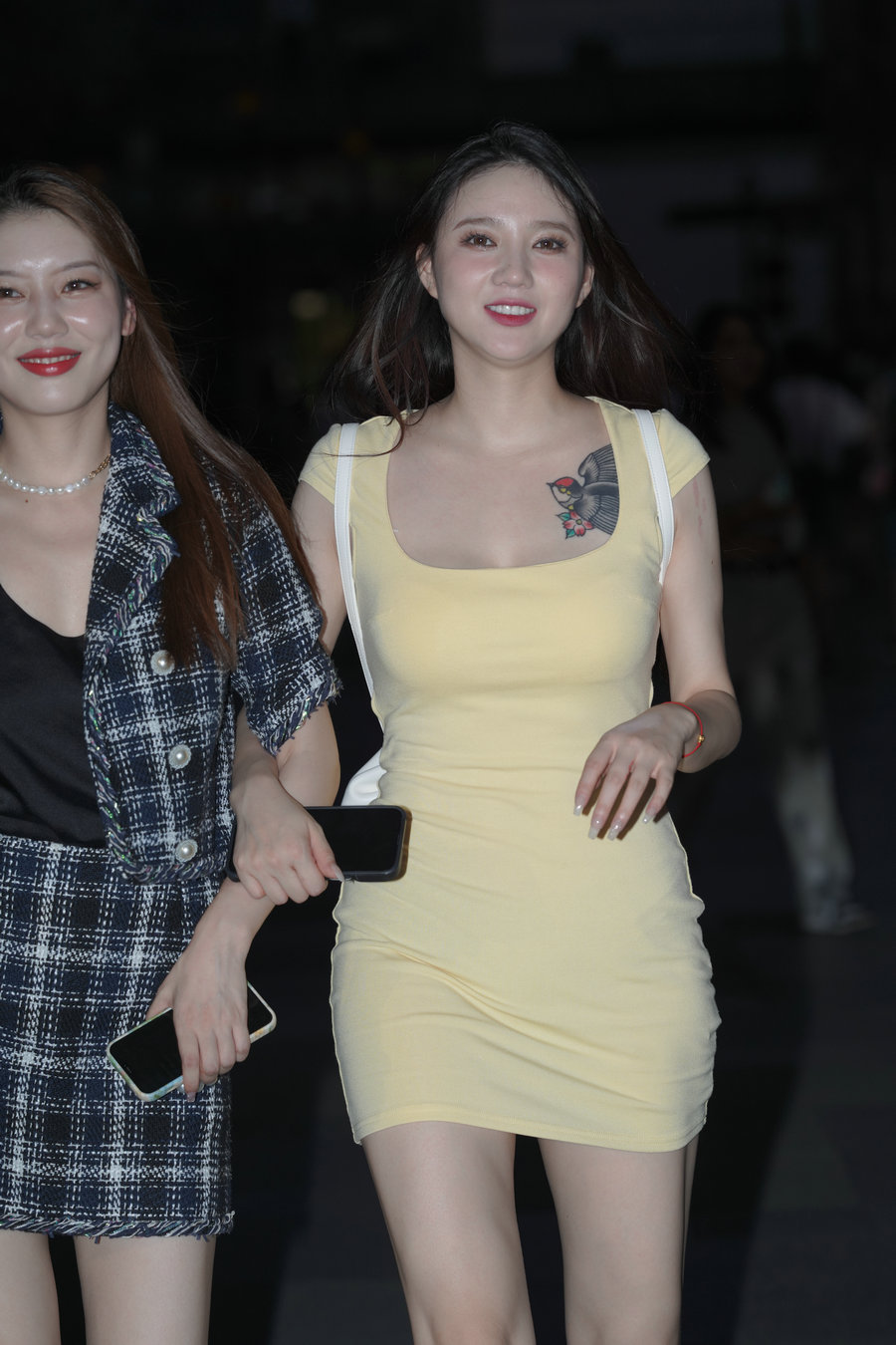 No.6707 黄色紧身包臀裙美腿 [120P1V-1.52GB]