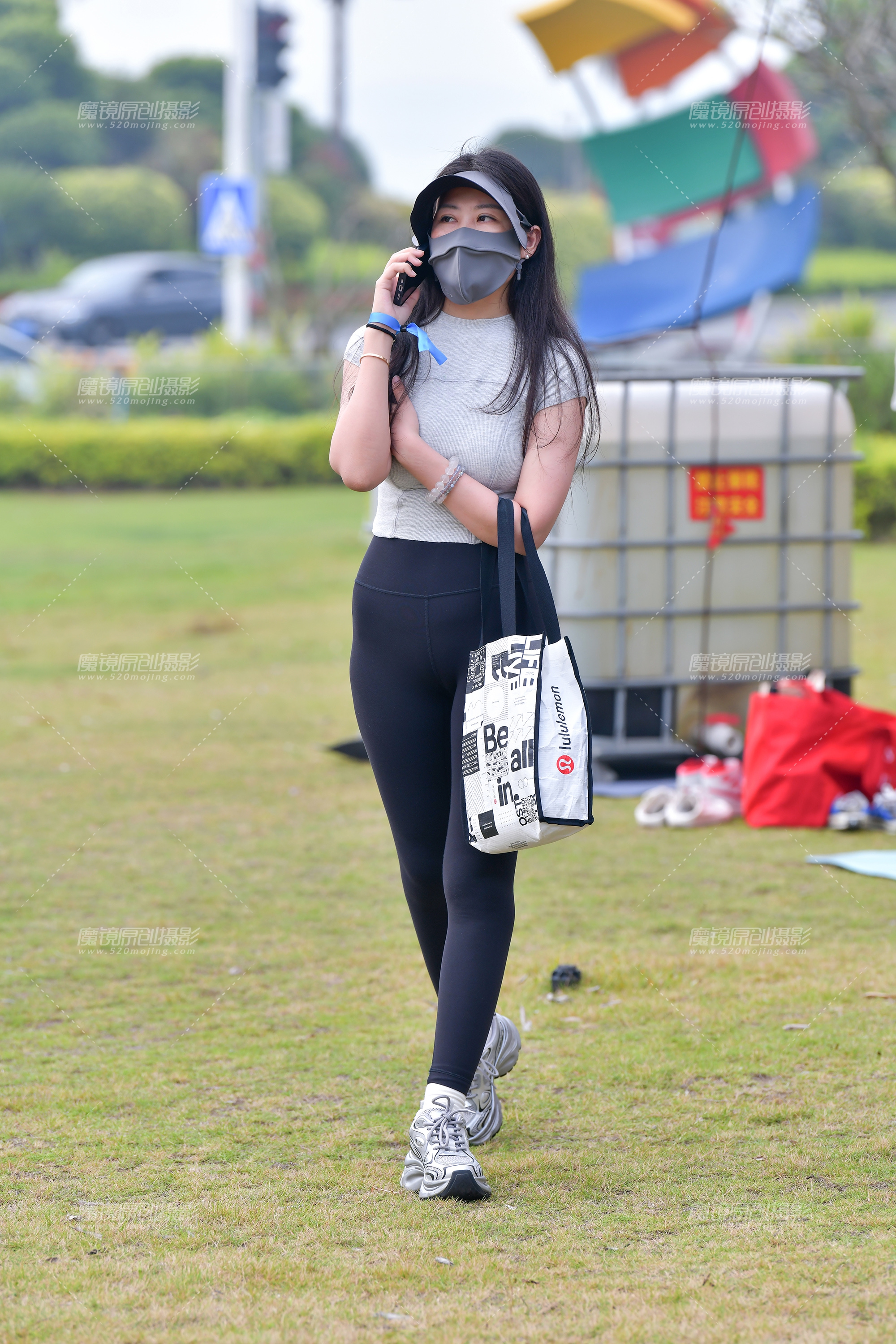 【2024年5月·魔镜滚叔】黑色紧身裤高挑美女-17P