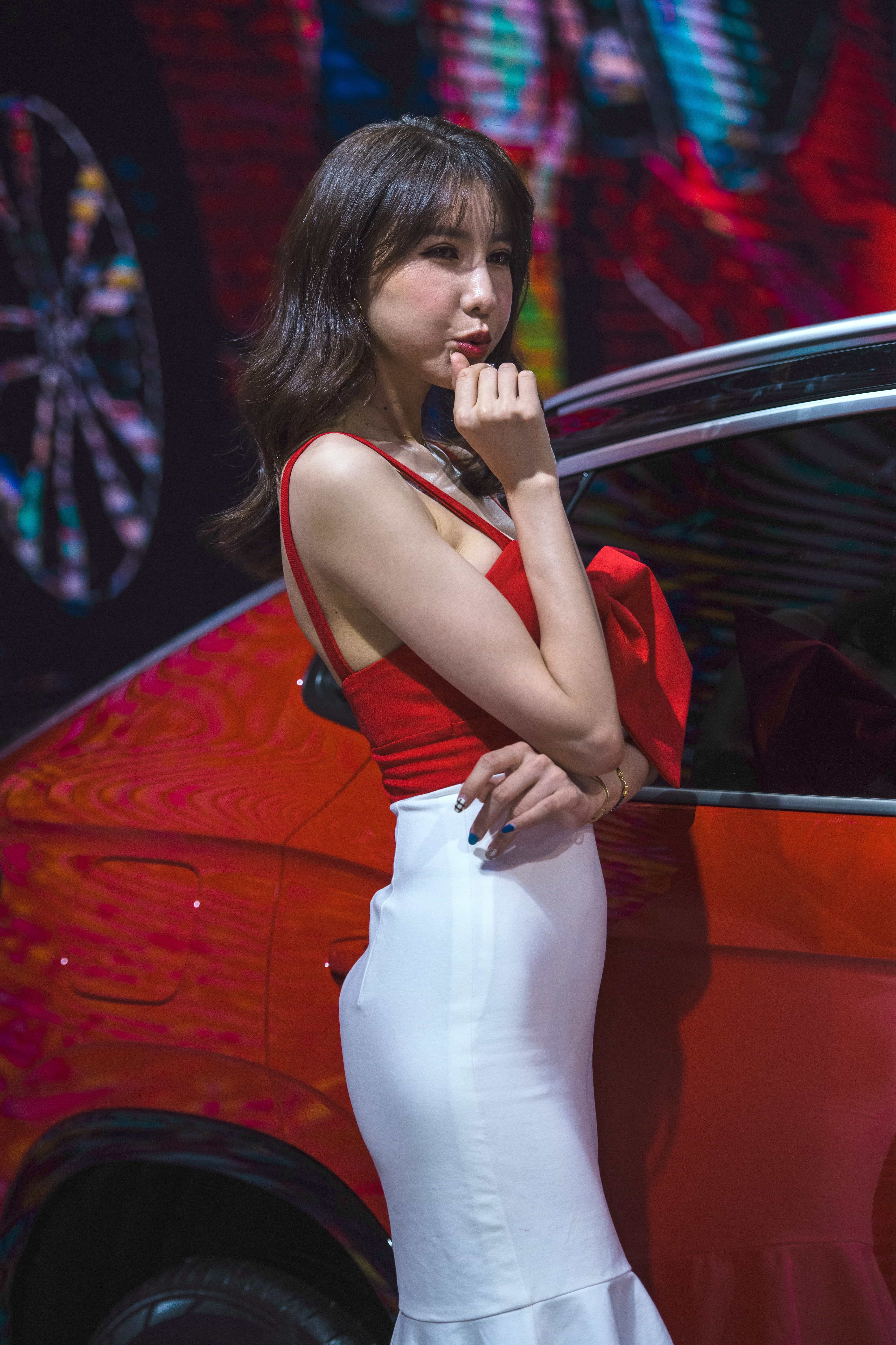 210216美丽大方的模特儿 小闹