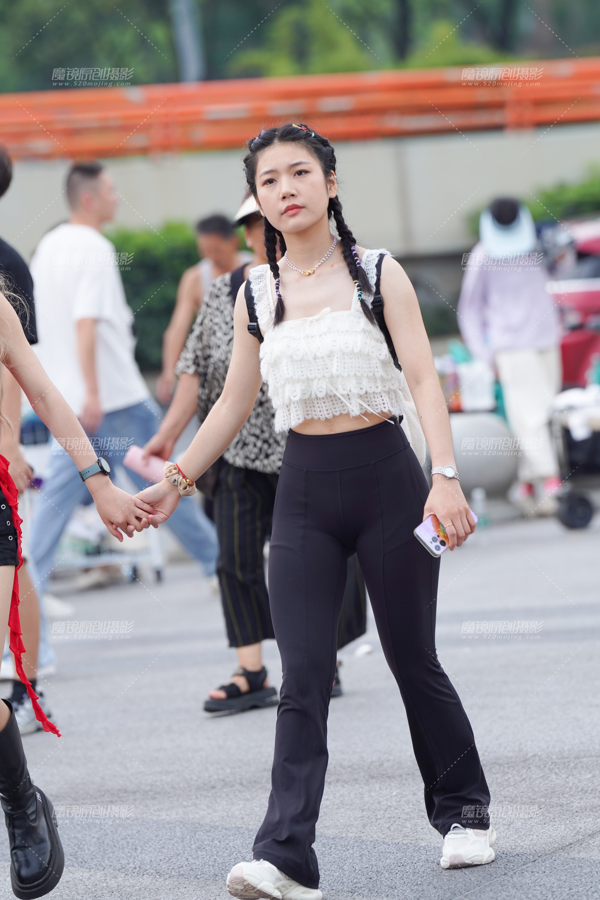 【2024年6月·魔镜滚叔】瑜伽裤小妹-17P