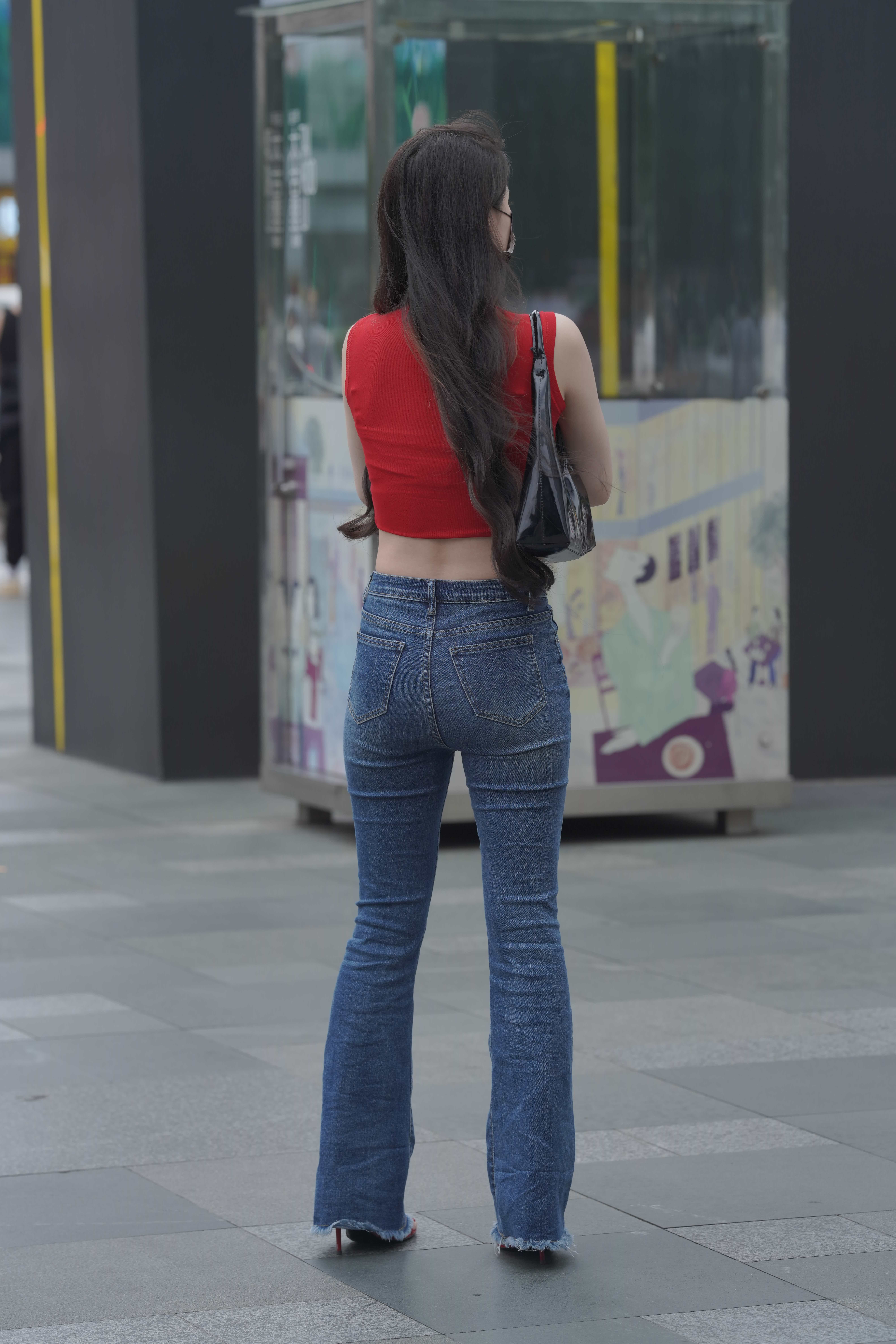 No.7044 牛仔裤冷艳气质 [130P-1.54GB]
