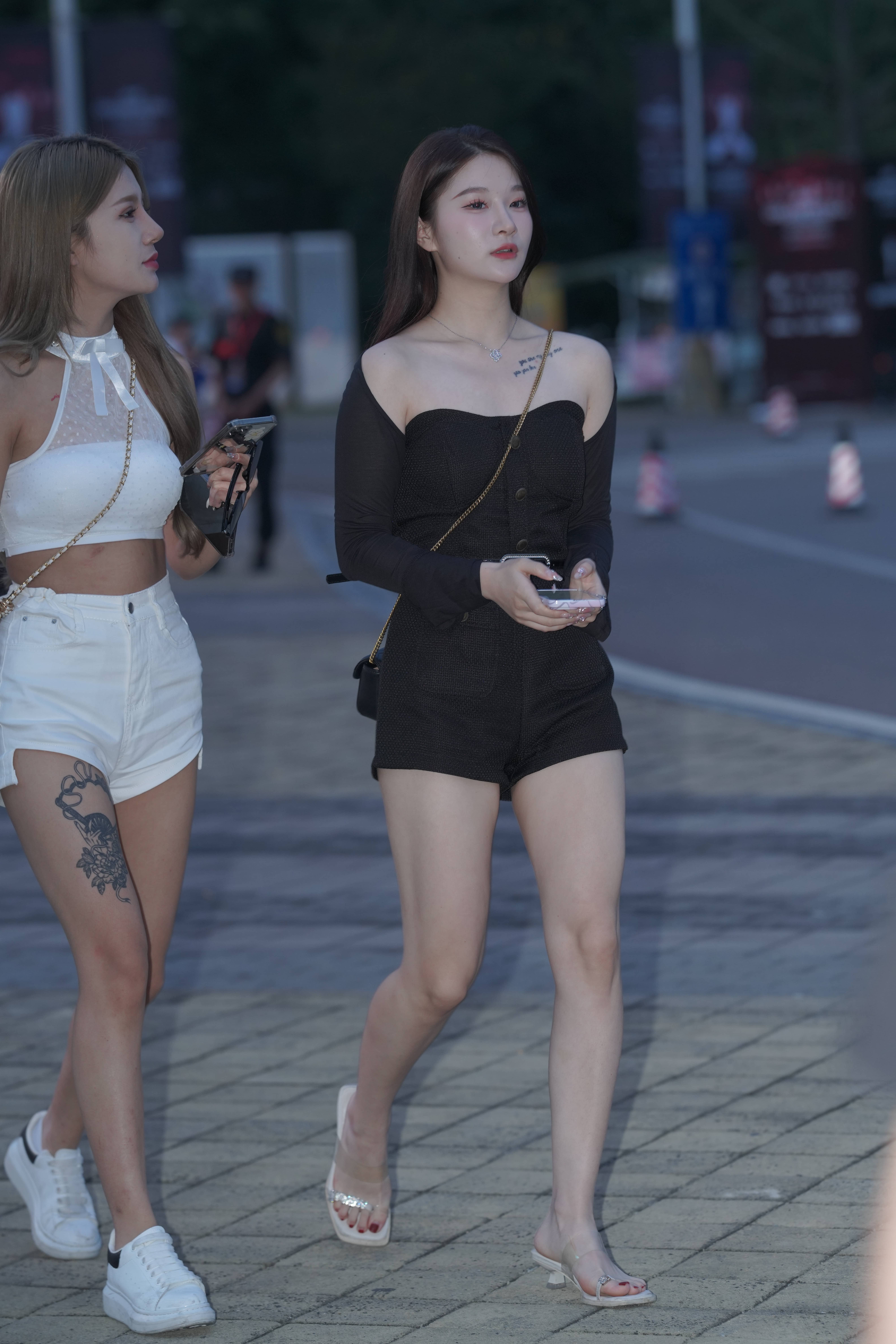 性感美腿系列之好闺蜜-【21P】
