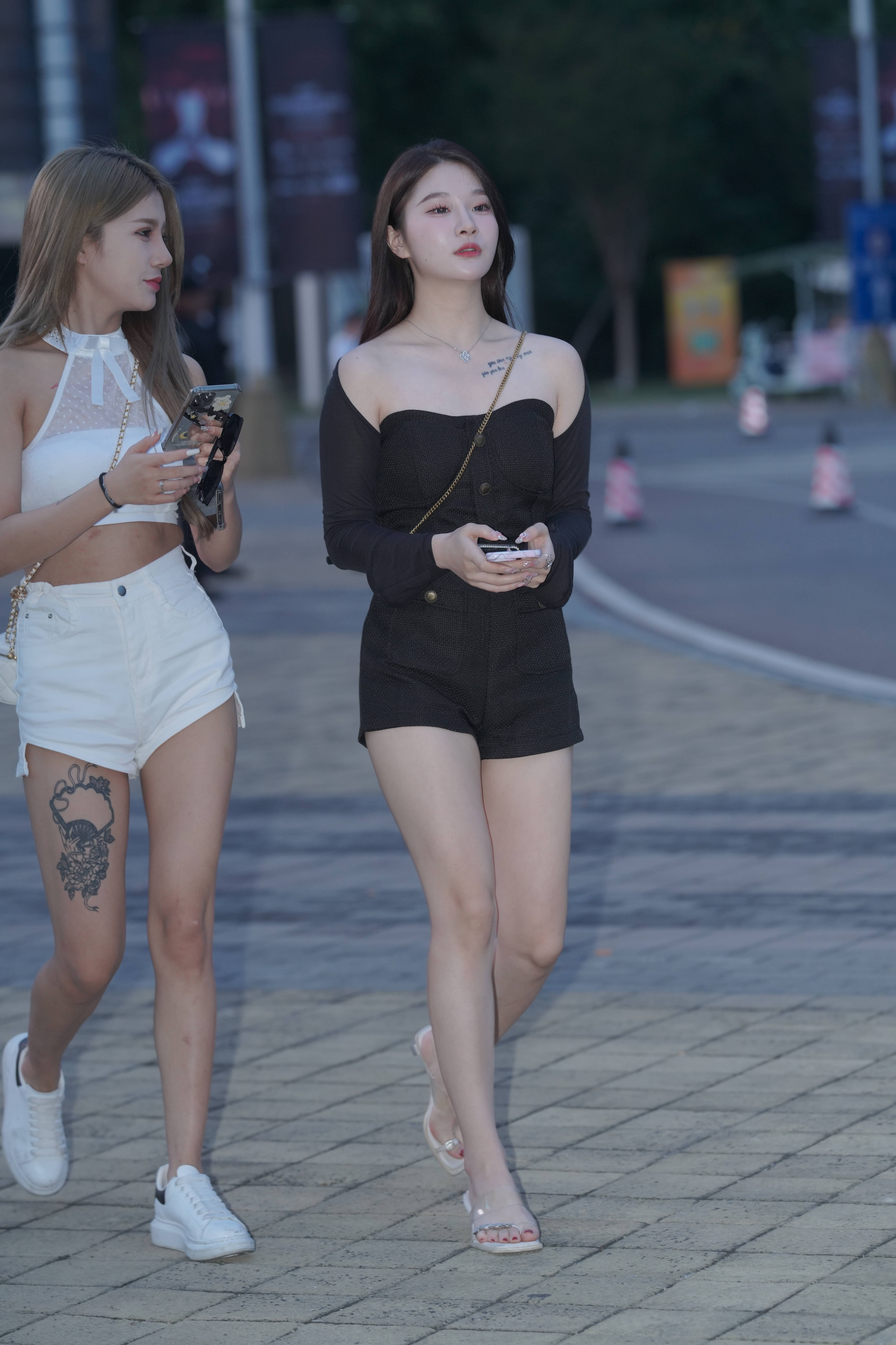 性感美腿系列之好闺蜜-【21P】