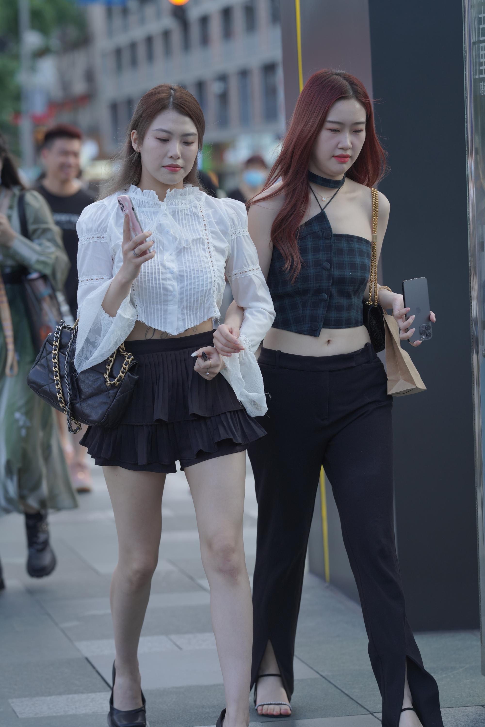 No.6978 时尚闺蜜 [145P-1.52GB]