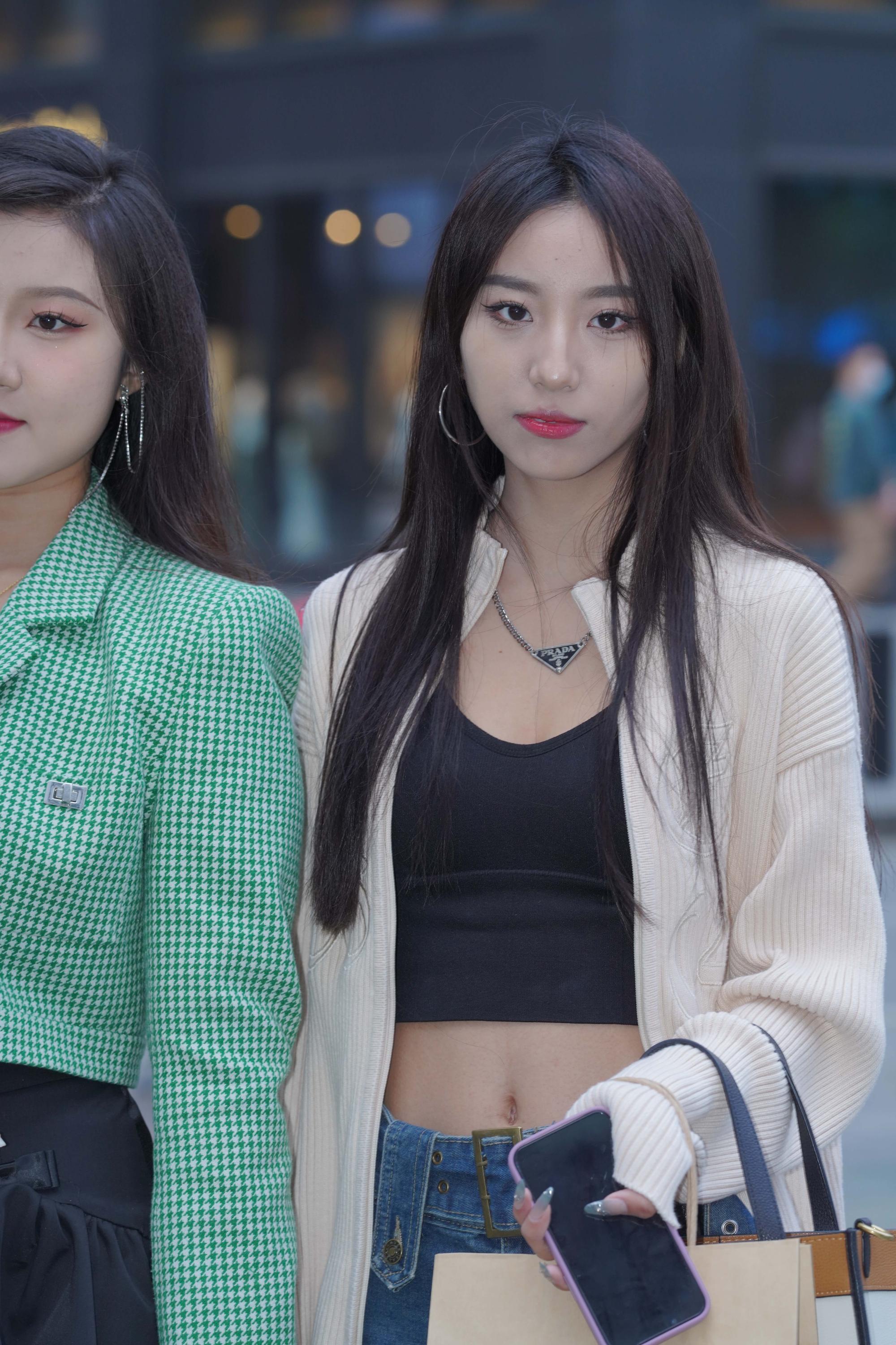 No.7092 靓丽的牛仔裙小姐姐 [155P-2.24GB]