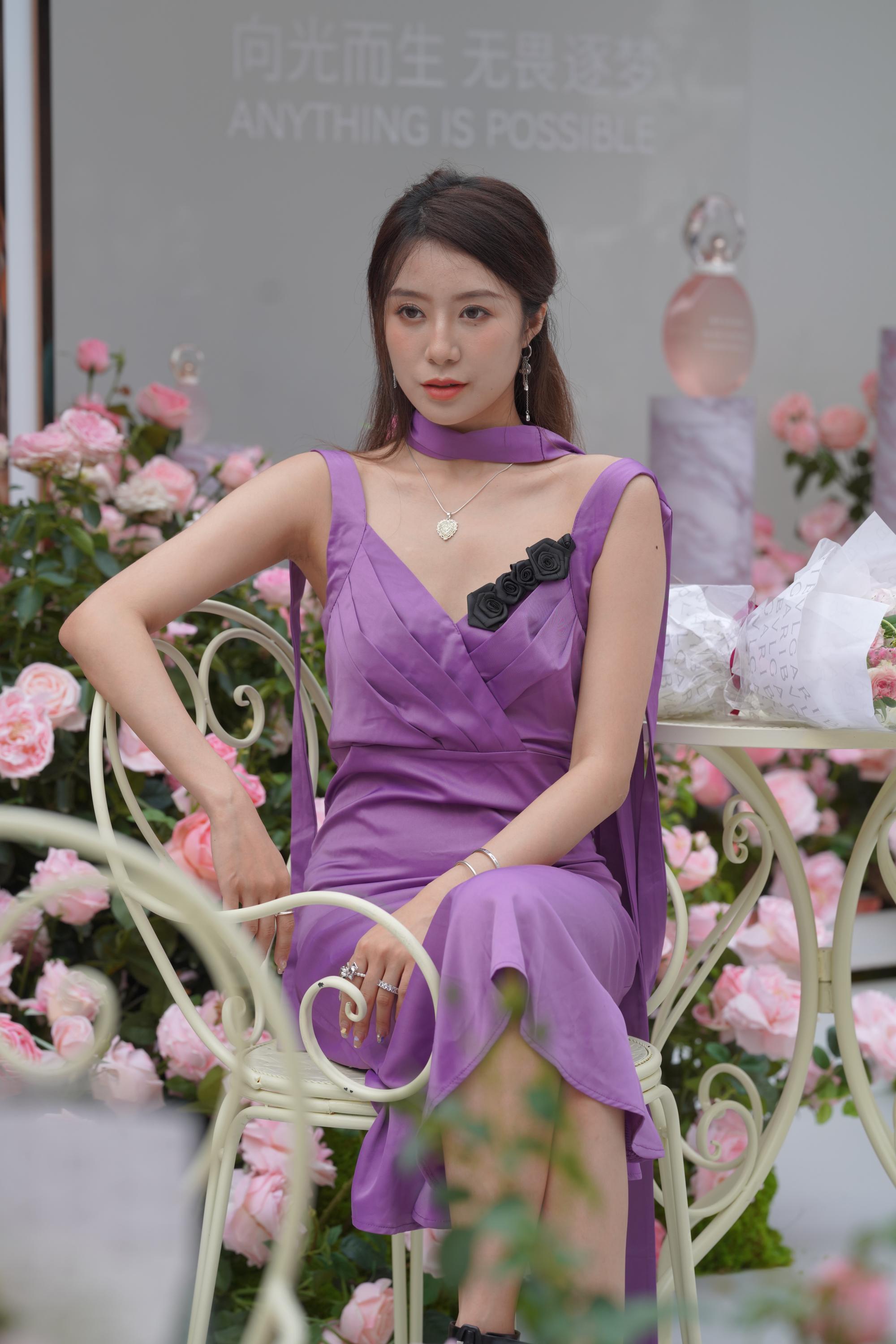 No.6996 气质女神 [63P3V-877MB]