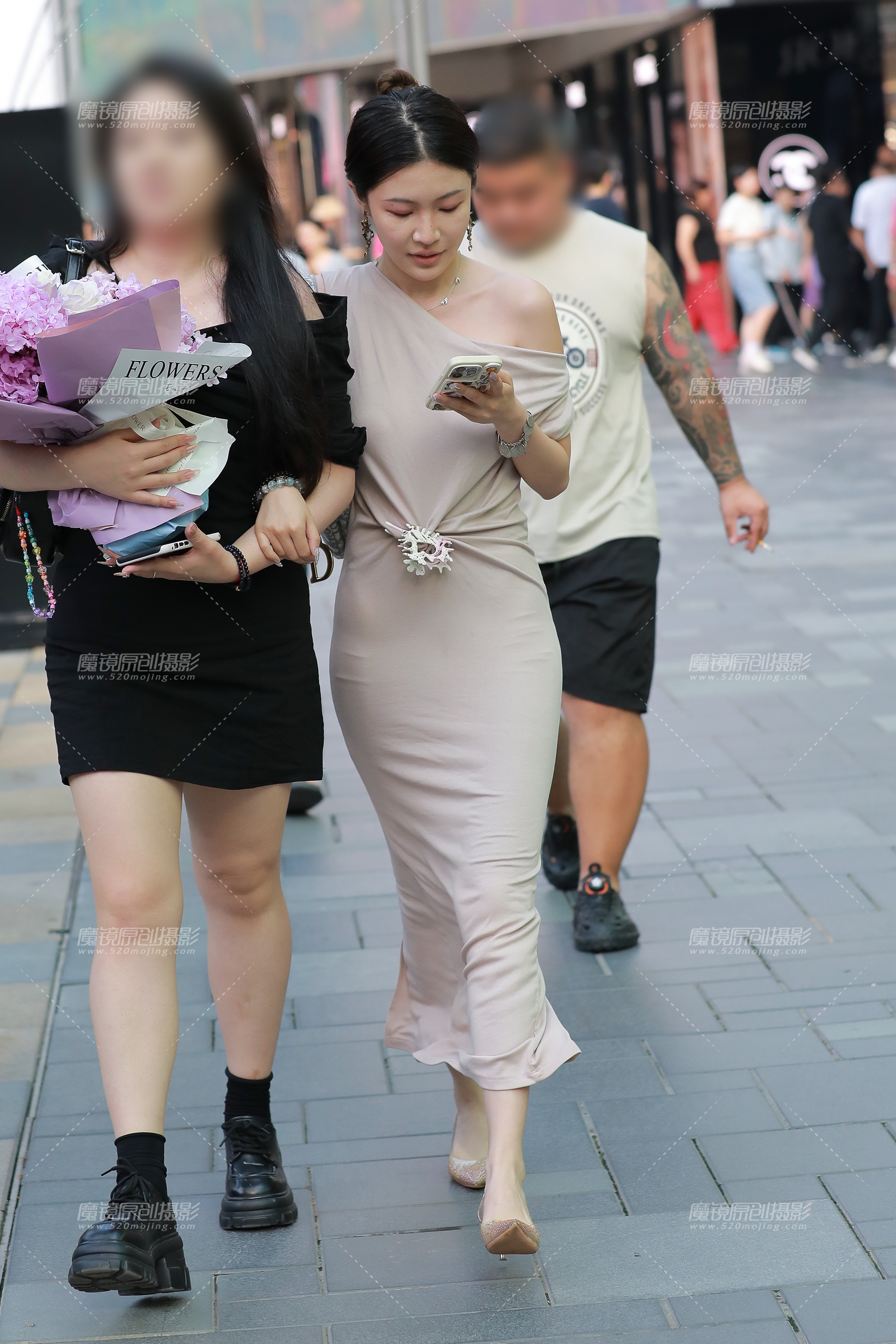 【2024年8月·魔镜滚叔】肉色紧身包臀裙美女-22P