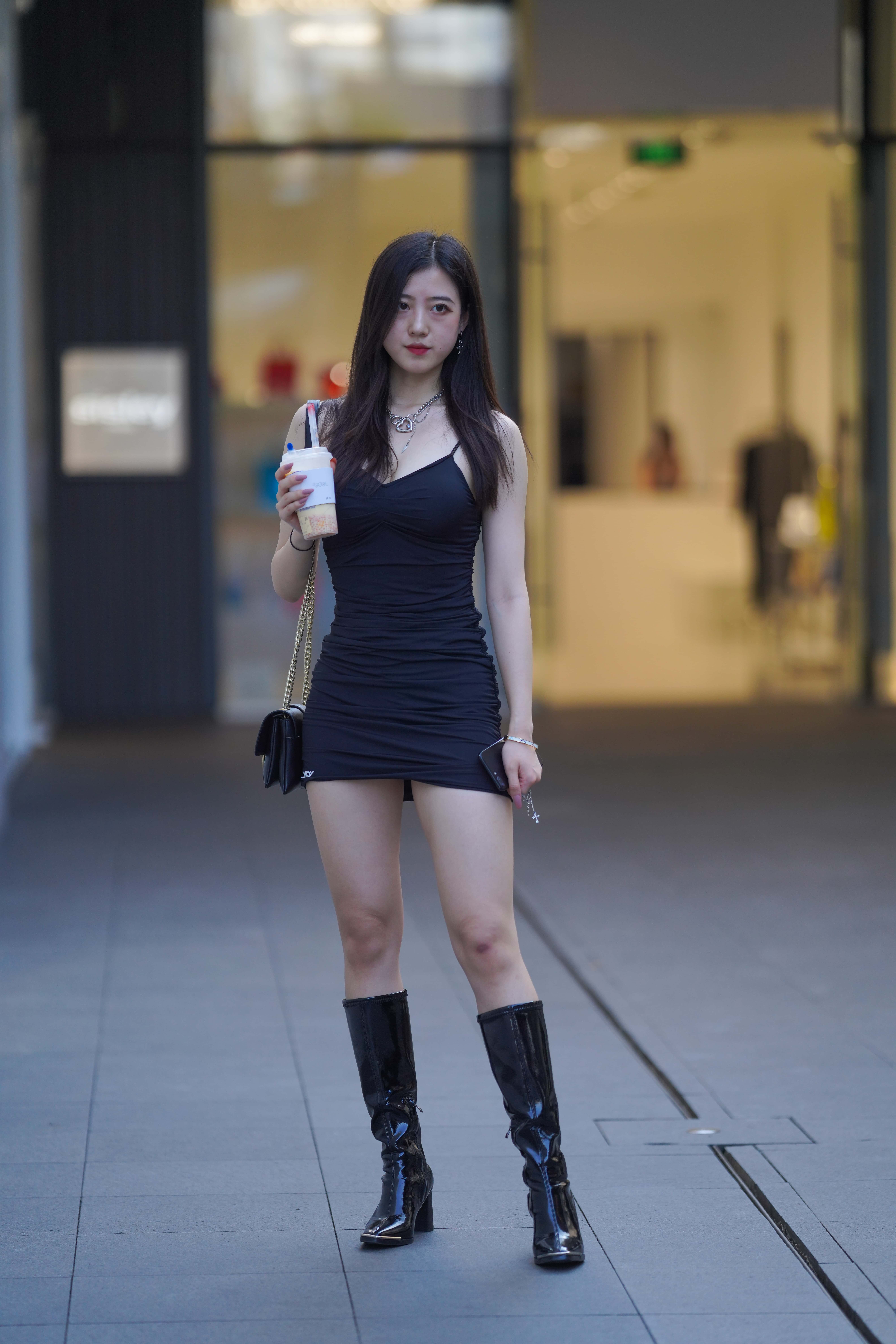 No.7251 黑色系更显白 [119P1V-1.52GB]