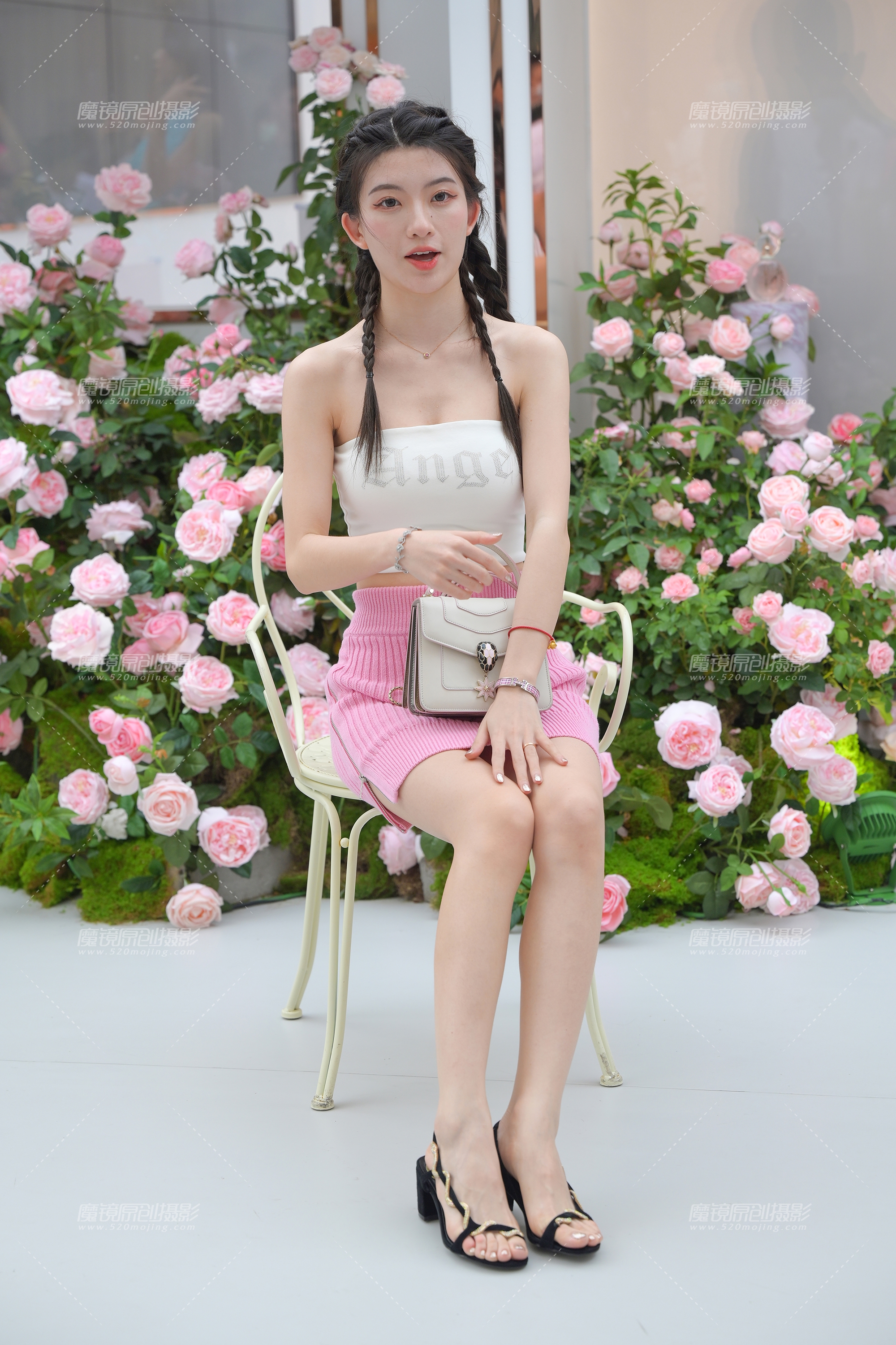 【2024年8月·魔镜滚叔】搭讪粉裙美女-【27P】