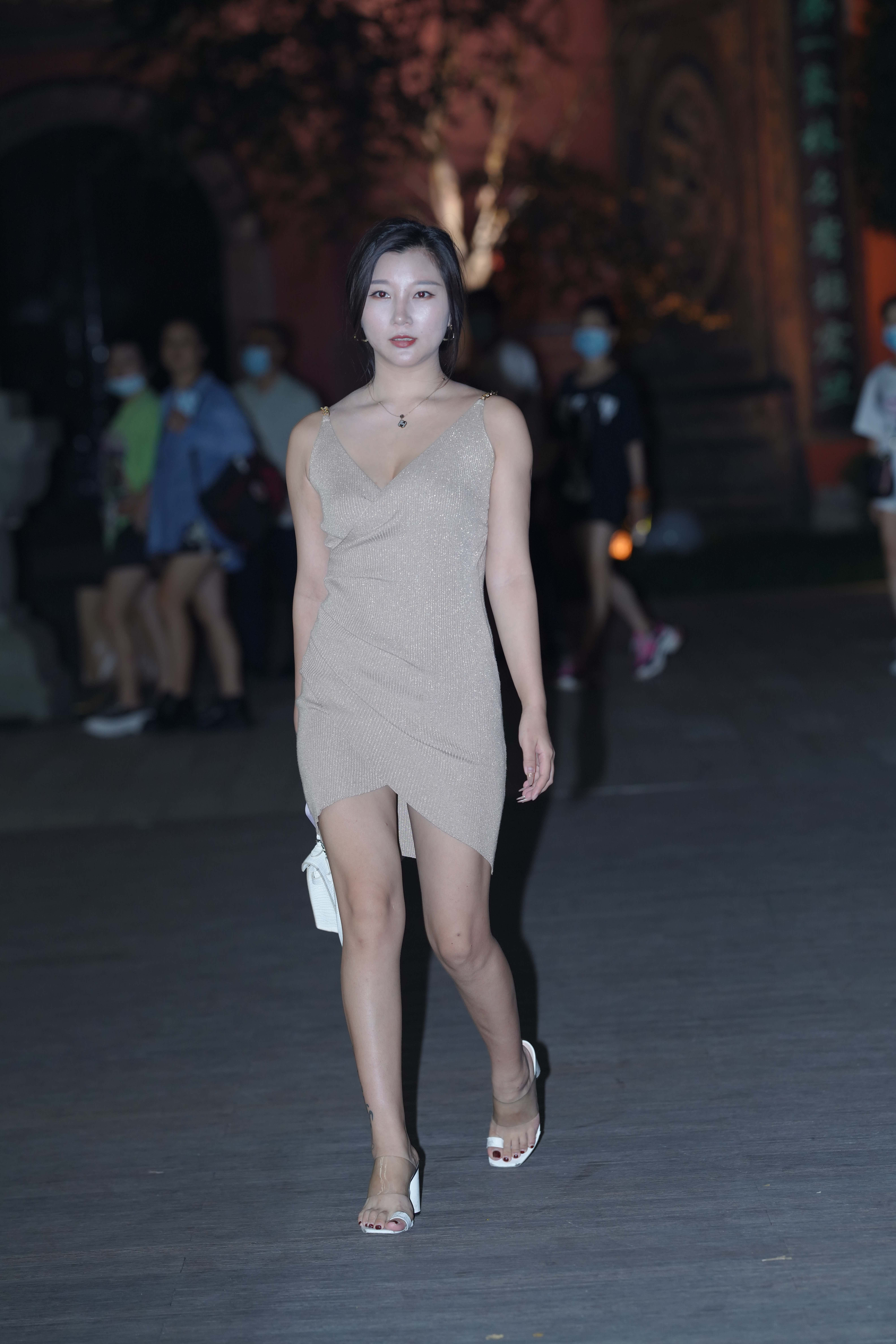 No.7231 简约吊带裙搭配 [129P1V-2.26GB]