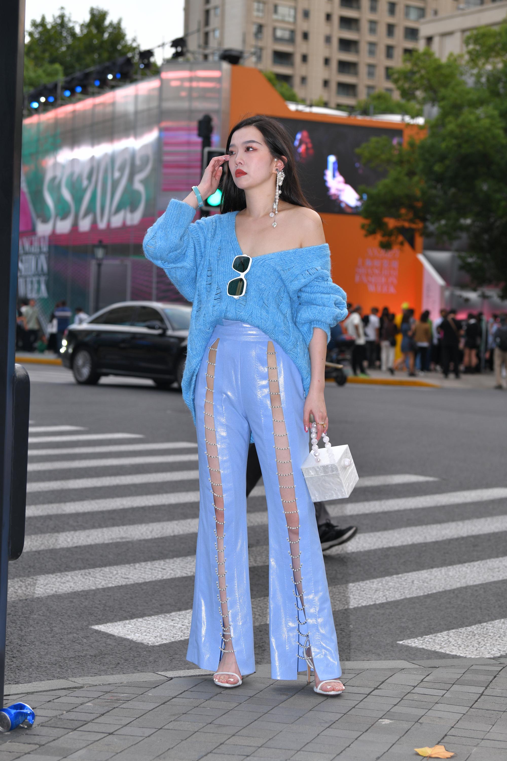 No.7103 时尚皮裤搭配 [140P1V-5.79GB]