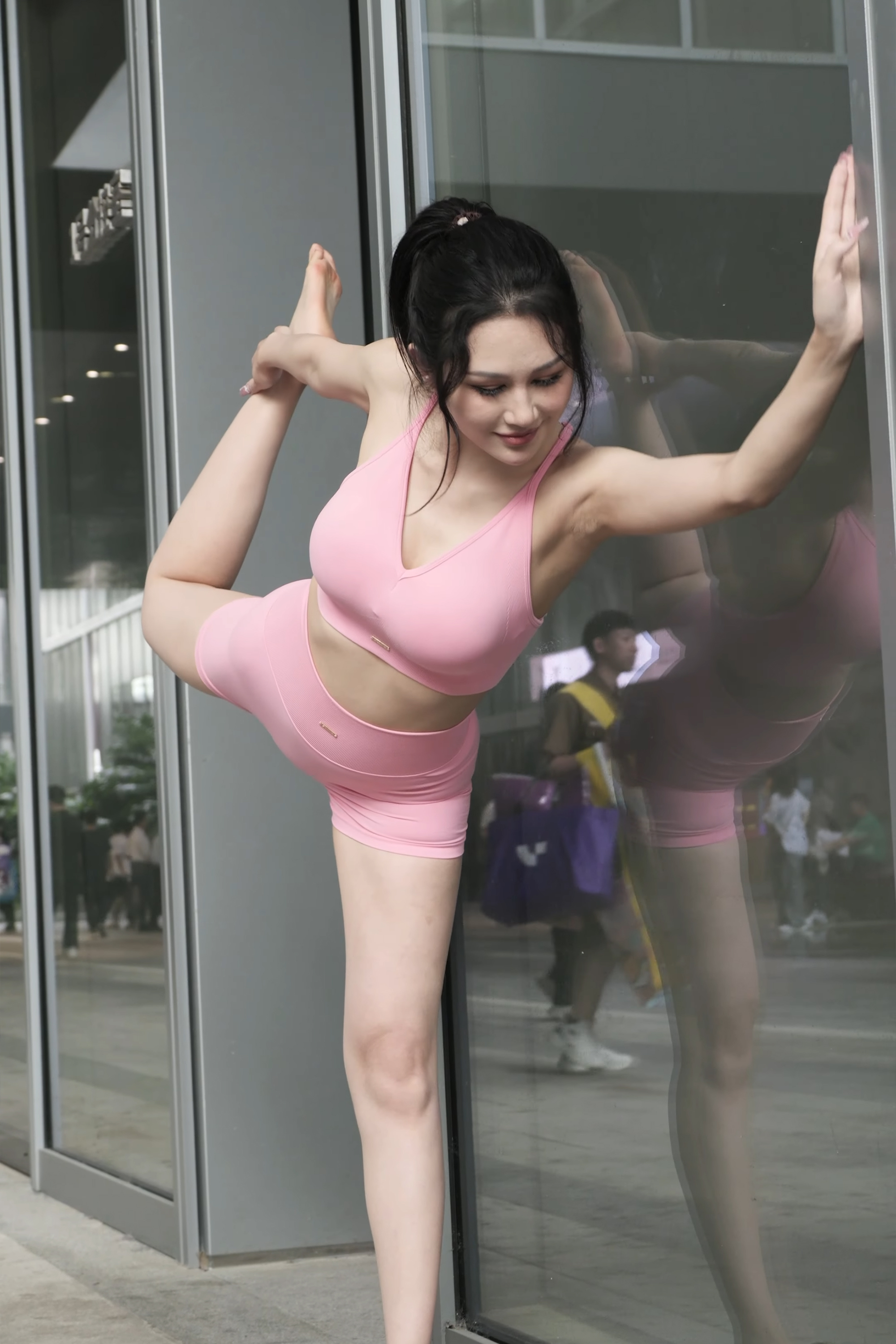 小璎珞【2分14秒  595M】