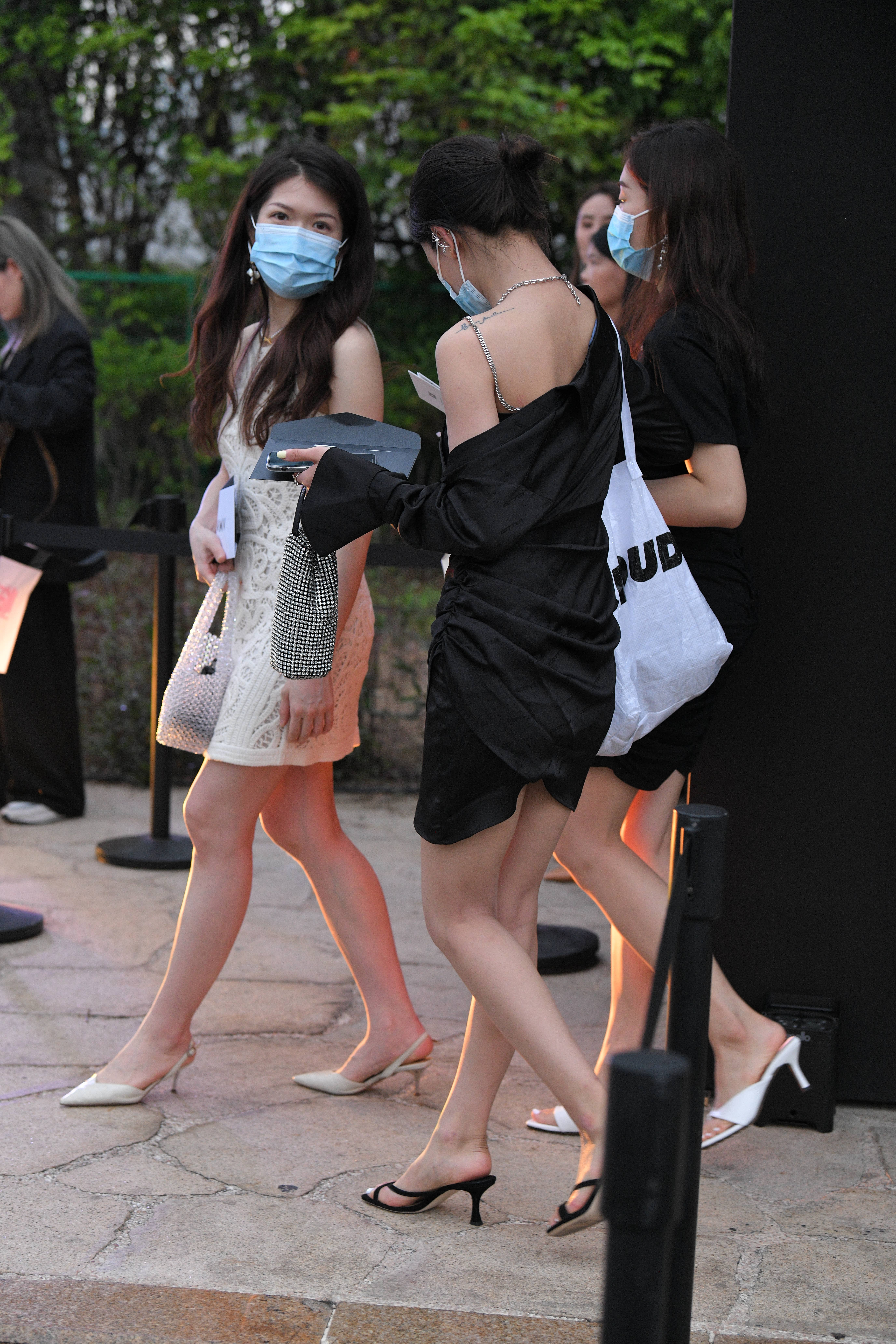 No.7439 优雅黑色裙装 [95P-3.22GB]