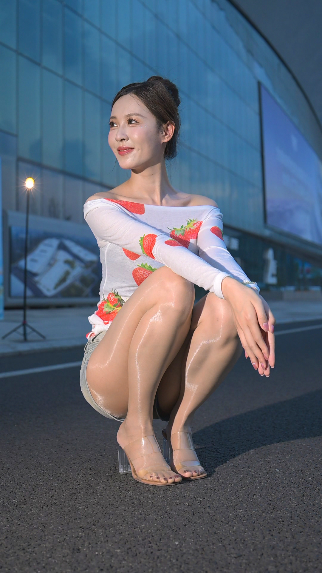 【2024年9月·魔镜滚叔】美腿亮丝高清视频纯享版-11P