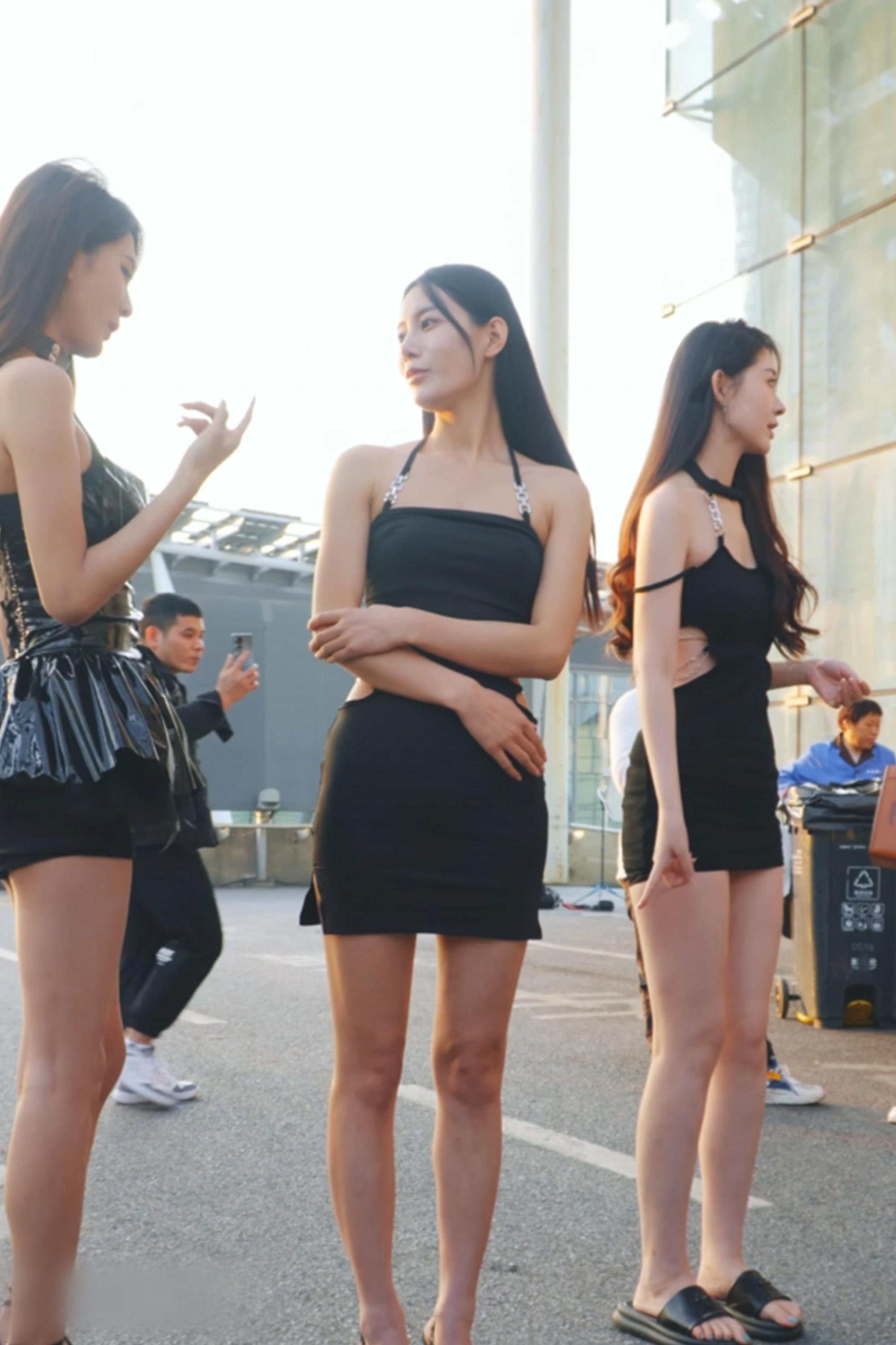 GS-241320  廣州國際車展 蔡悅 酸辣土豆絲 佳佳醬 桑桑Crow【9分10秒  2.37G】