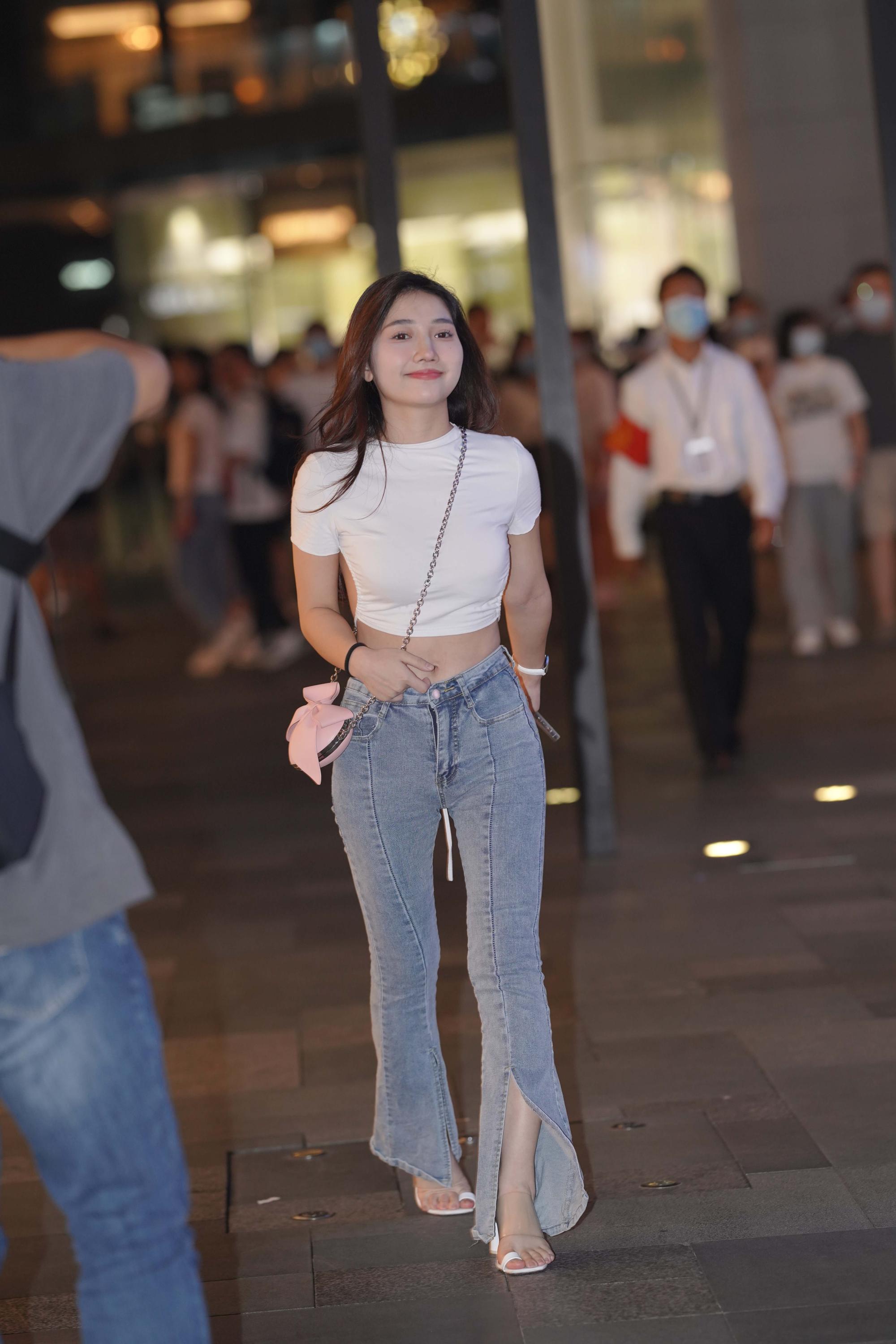 No.7472 甜美动人喇叭牛仔裤 [137P-1.98GB]