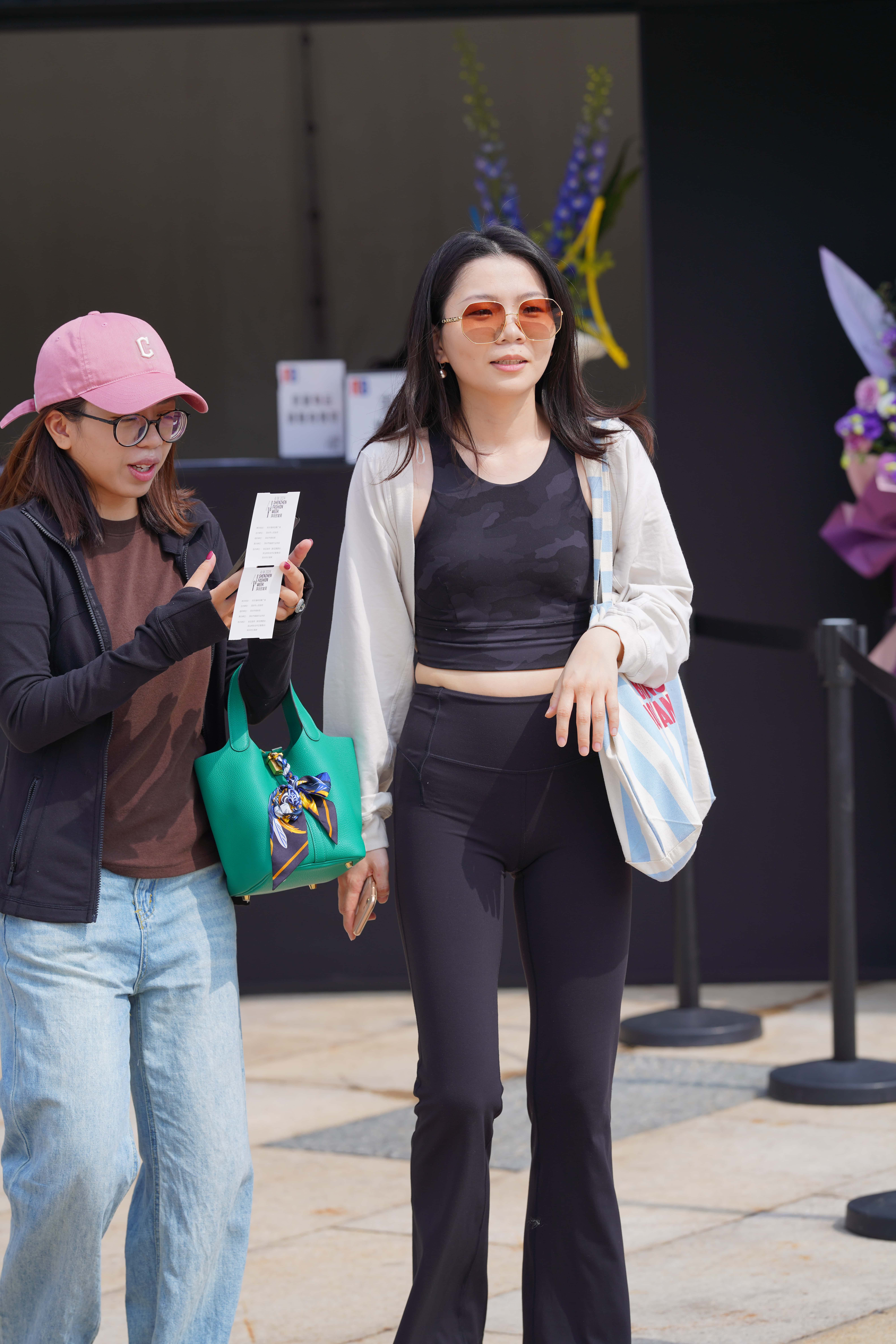 GS-240511瑜伽小妹【28P 440.8M】