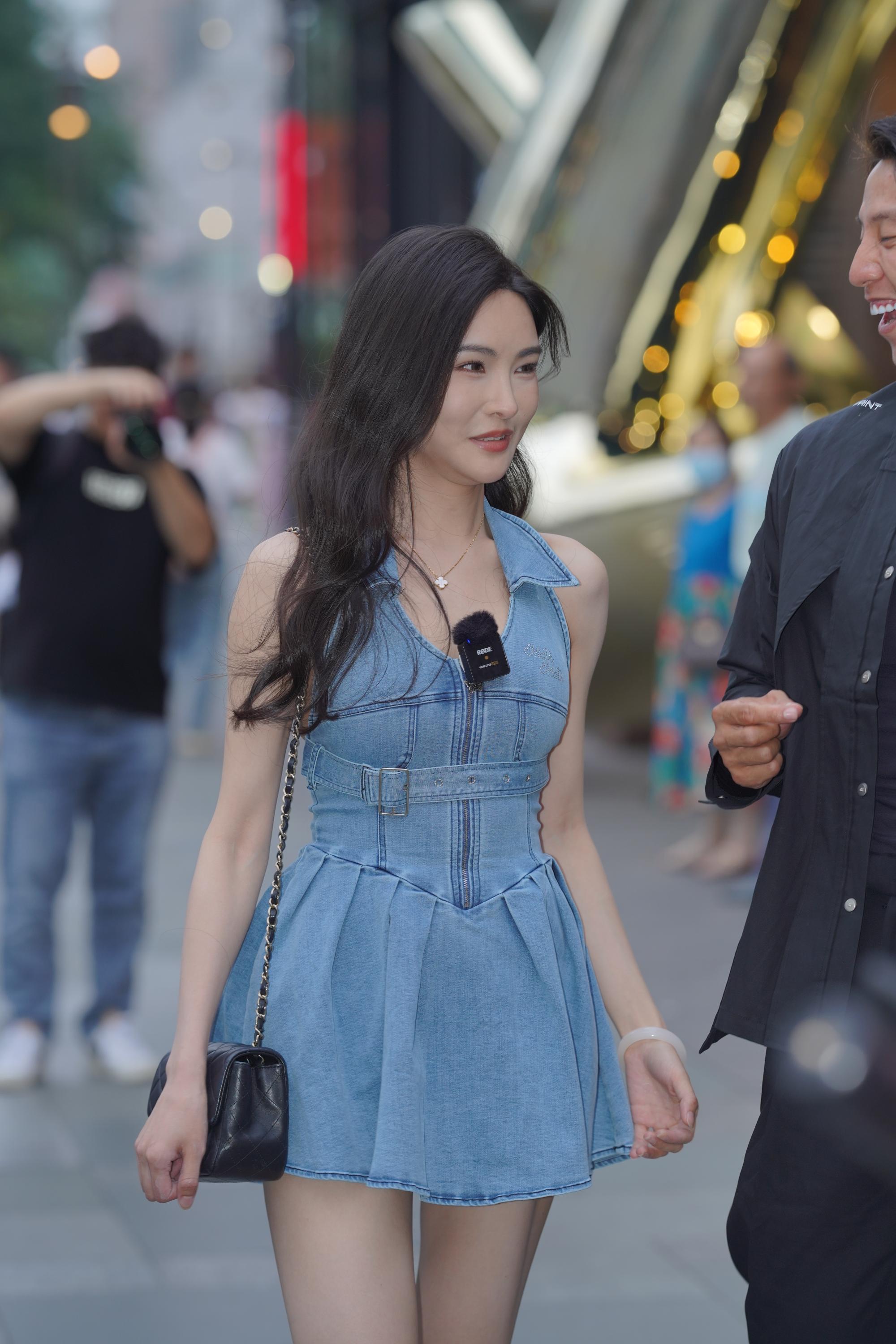 No.7627 牛仔短裙高挑靓丽 [71P-1.00GB]