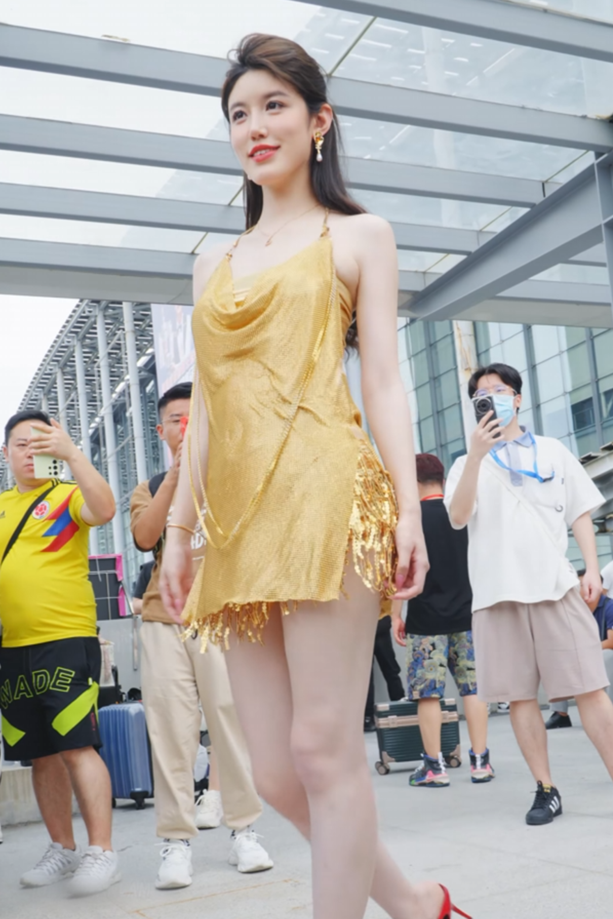 4K 2024廣州臺球展  小烏蘇Tina 36【9分03秒  2.31G】