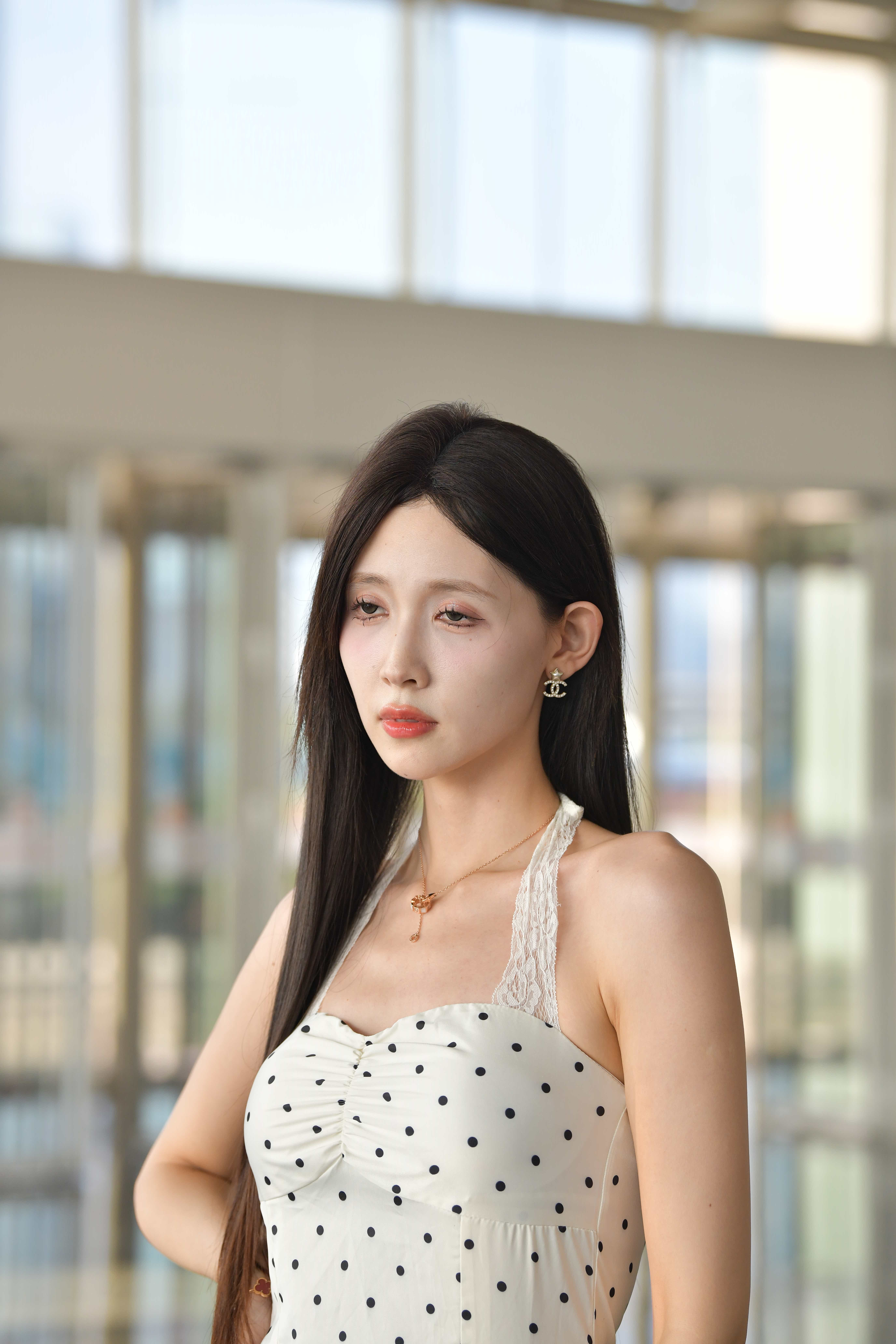 No.7698 清秀白裙MM [96P-2.14GB]