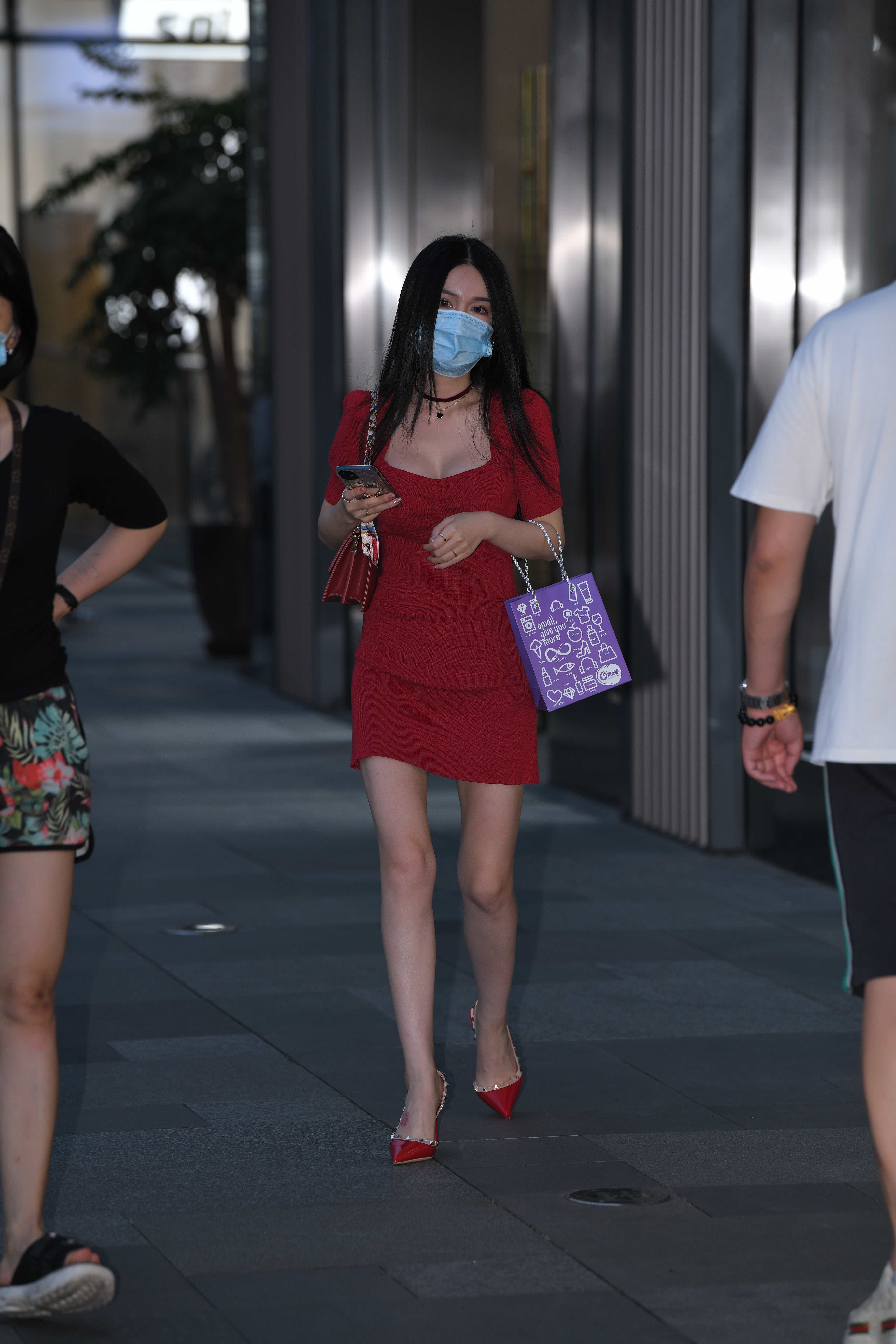 No.7684 亮眼的红色连衣裙 [136P1V-4.95GB]