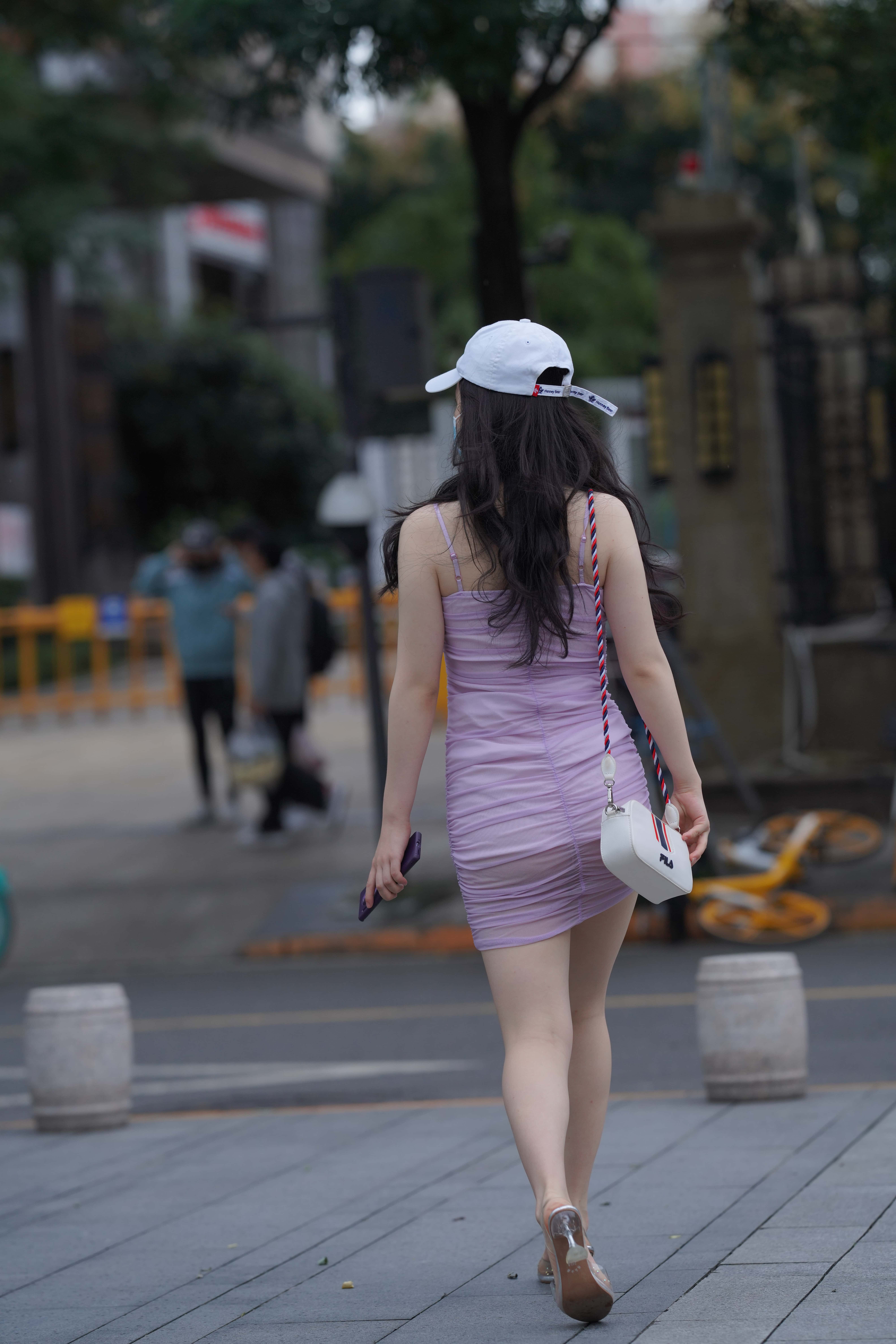 GS-10004漂亮的吊带小姐姐【350P7V】