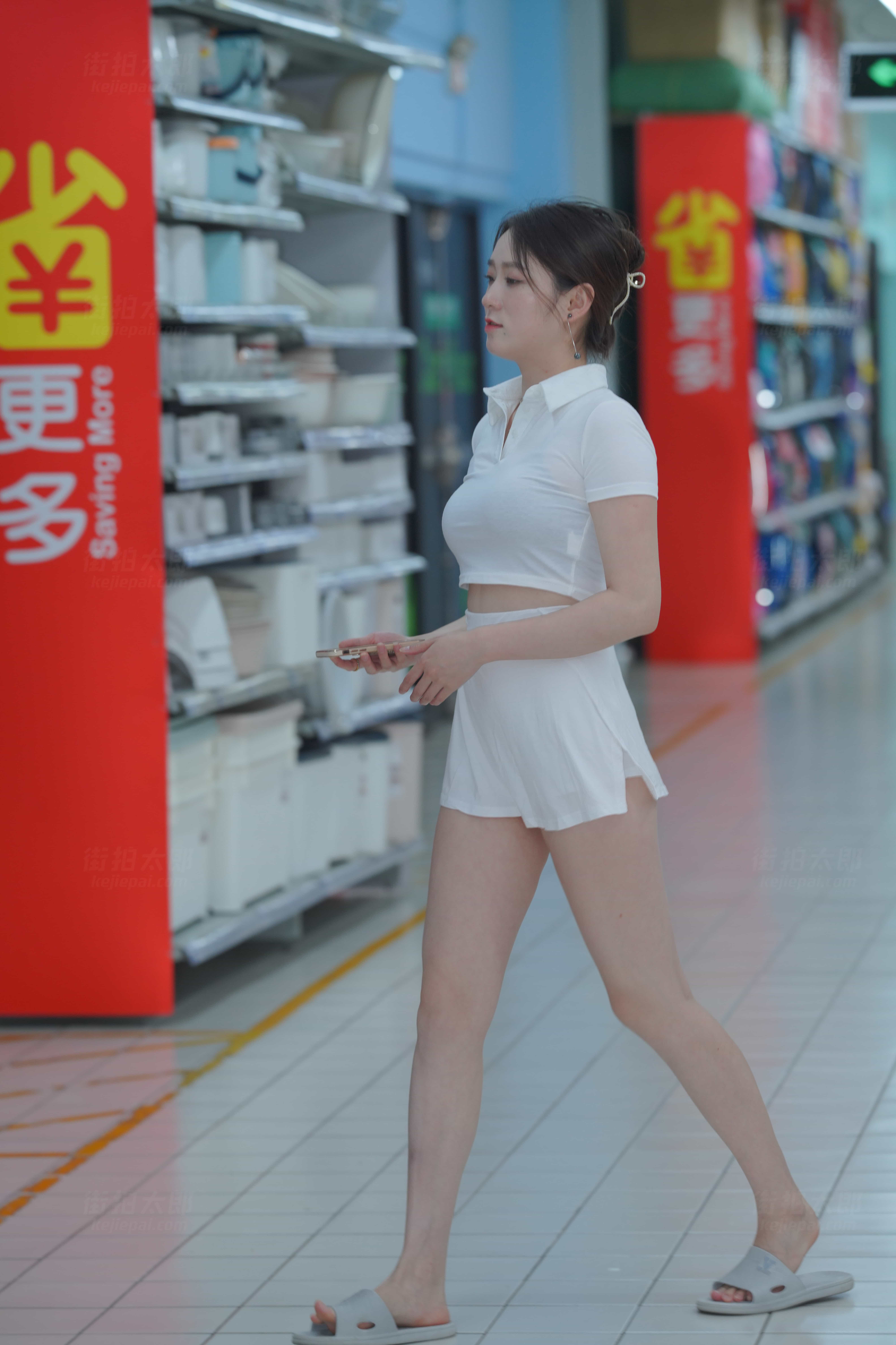 GS-10006气质白嫩美女【482P  5.63G】