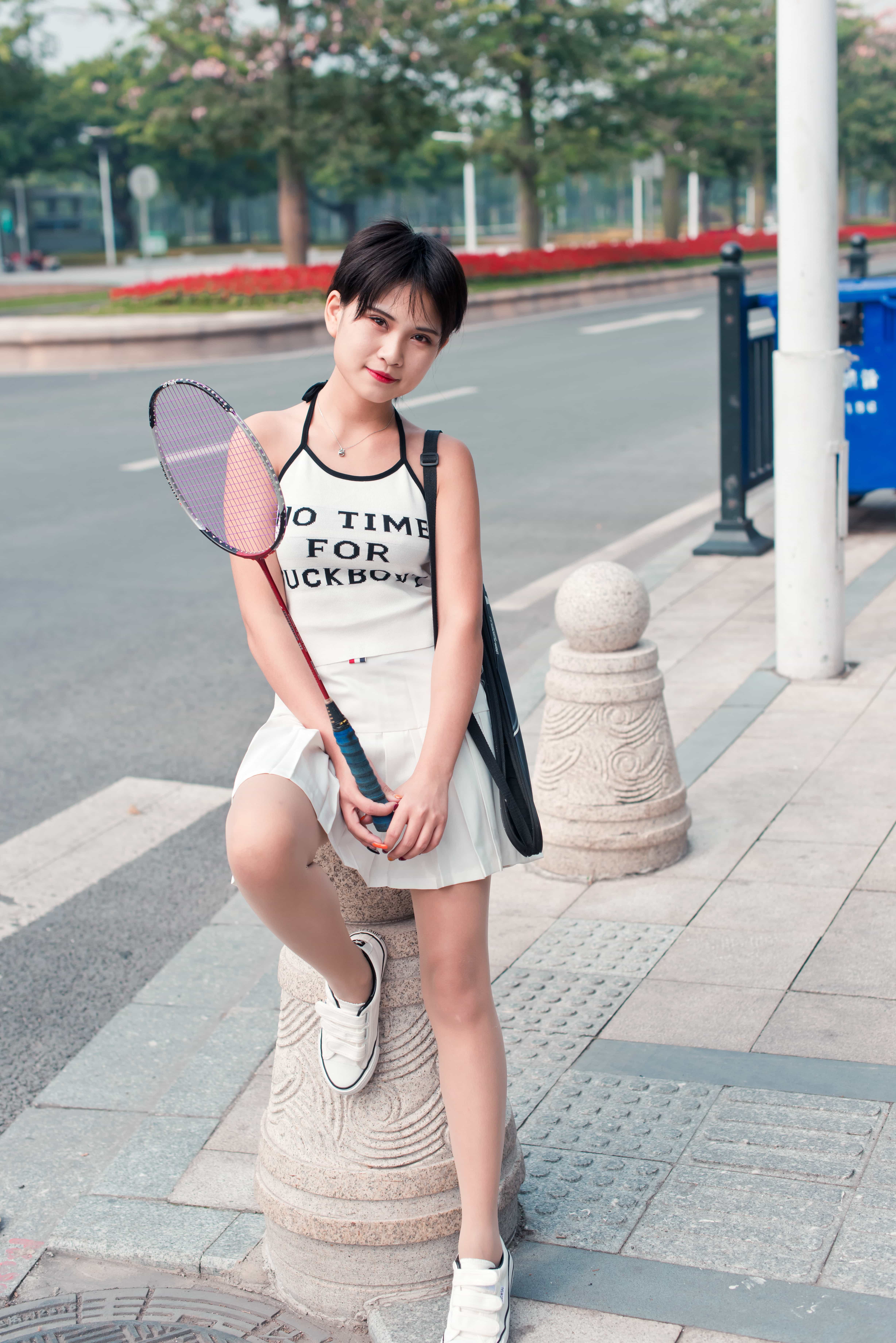 GS-10090 短发白裙妹子【341P1V 3.02G】