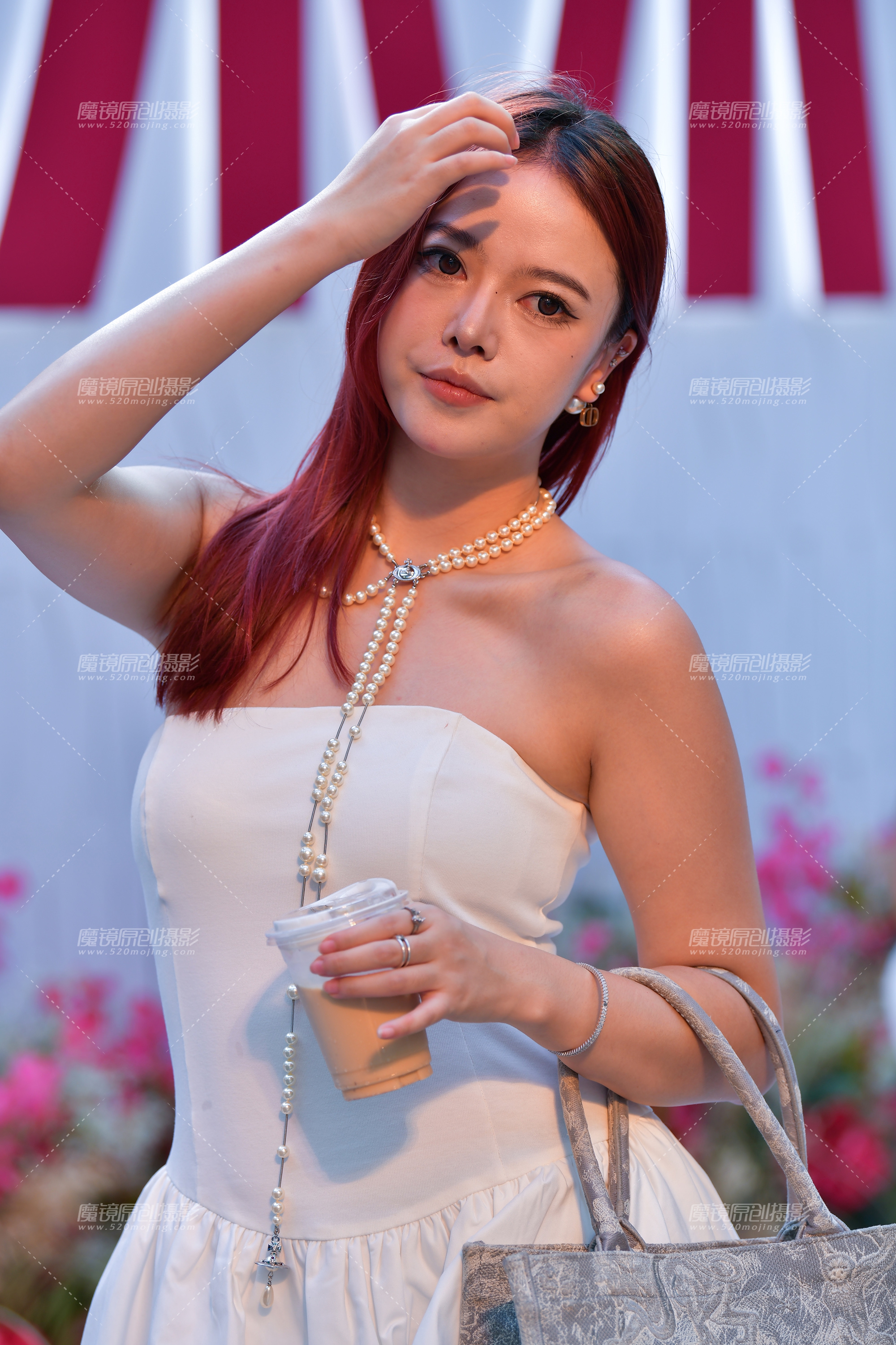【2024年10月·魔镜滚叔】珍珠项链白裙美女-14P